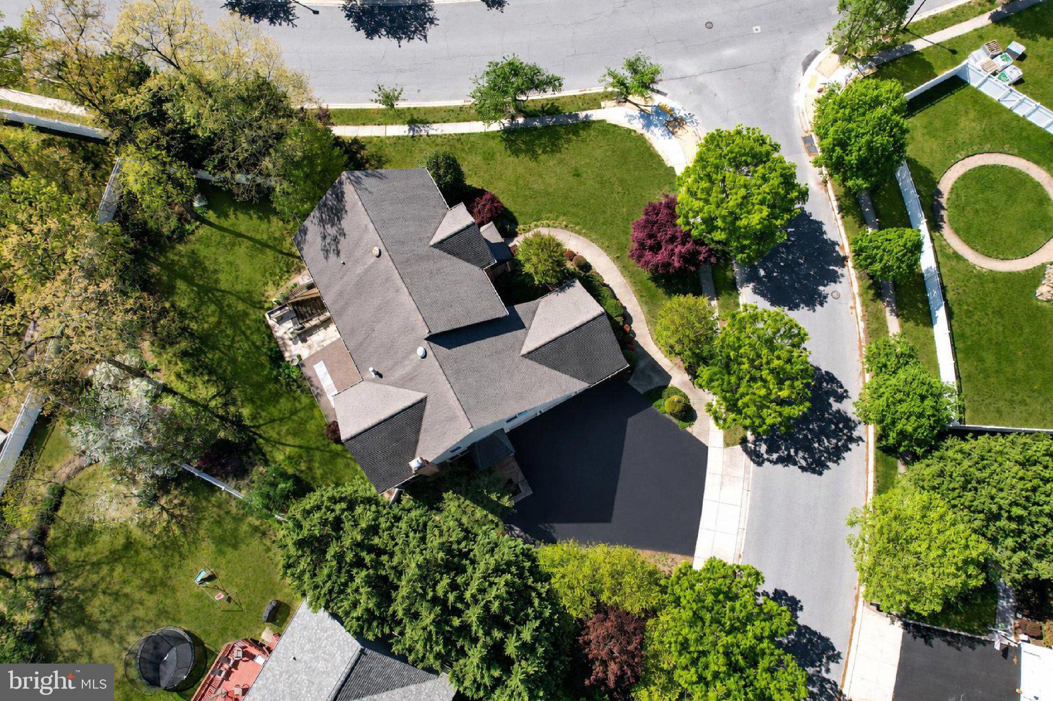 FARMINGTON VILLAGE - Residential