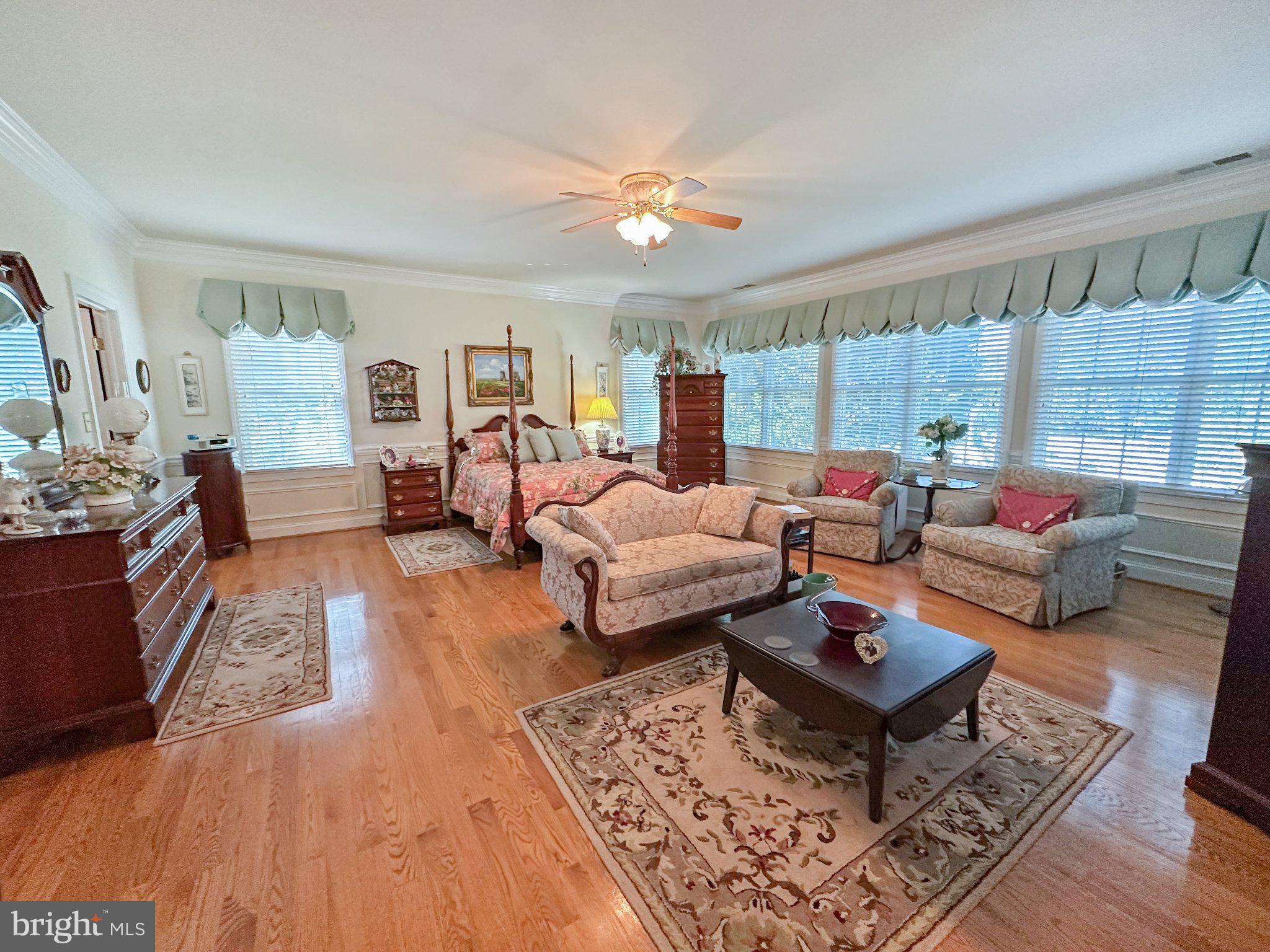 FARMINGTON VILLAGE - Residential