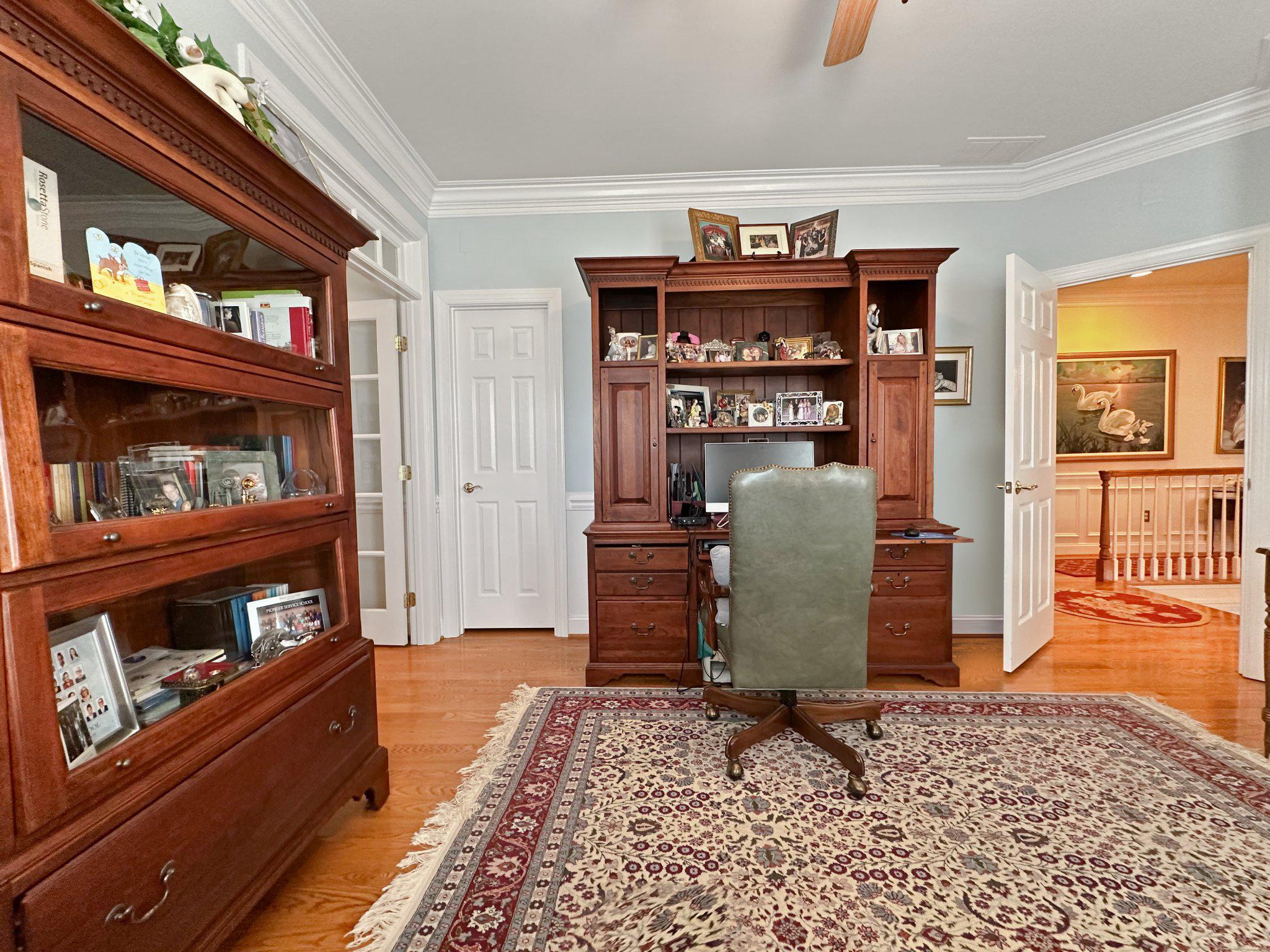 FARMINGTON VILLAGE - Residential