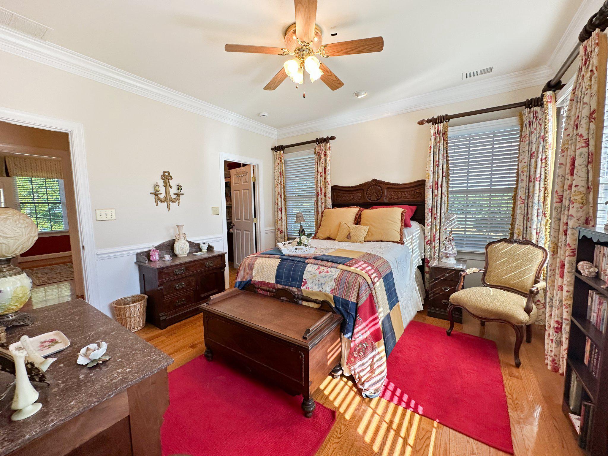 FARMINGTON VILLAGE - Residential