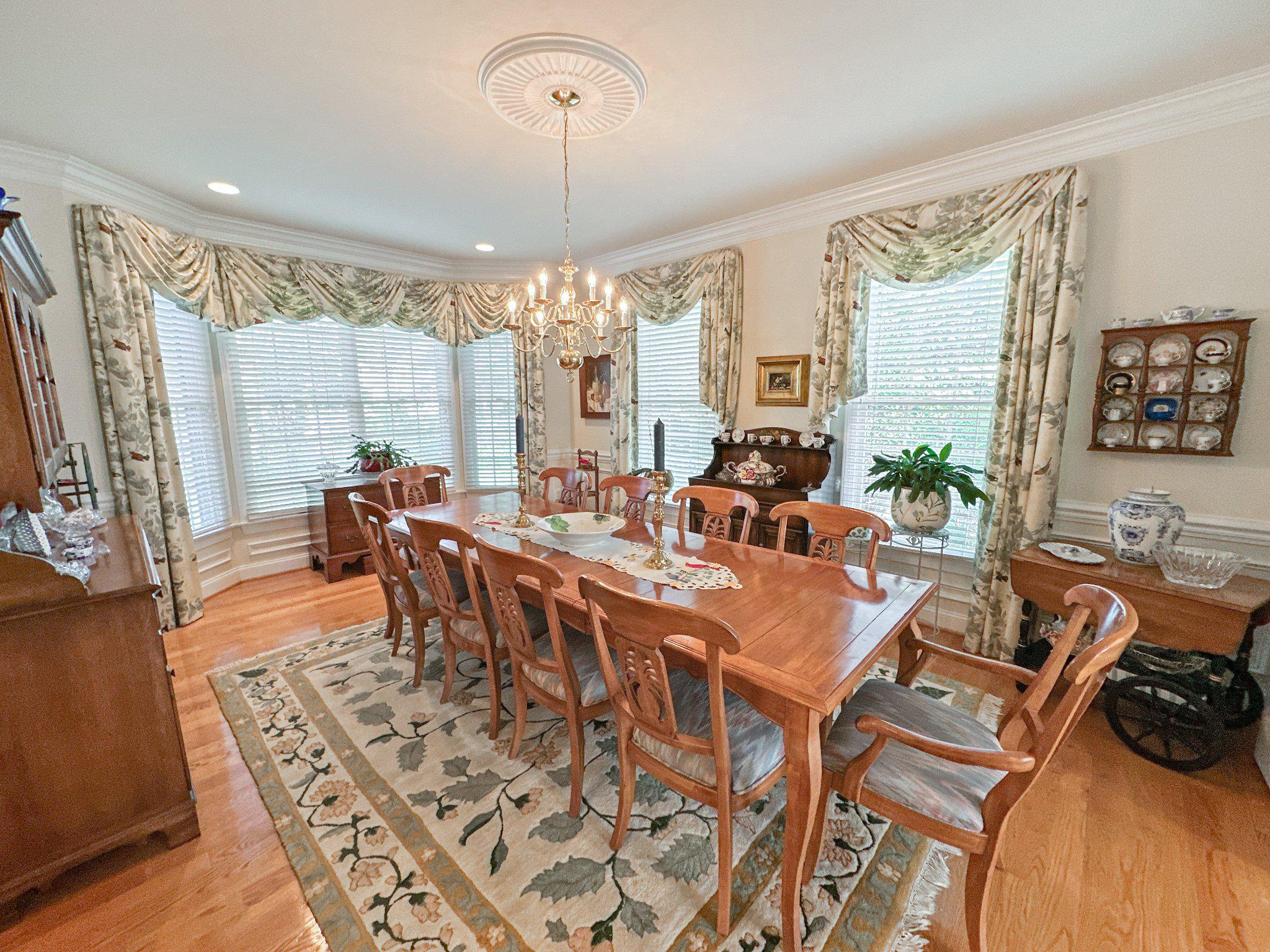 FARMINGTON VILLAGE - Residential