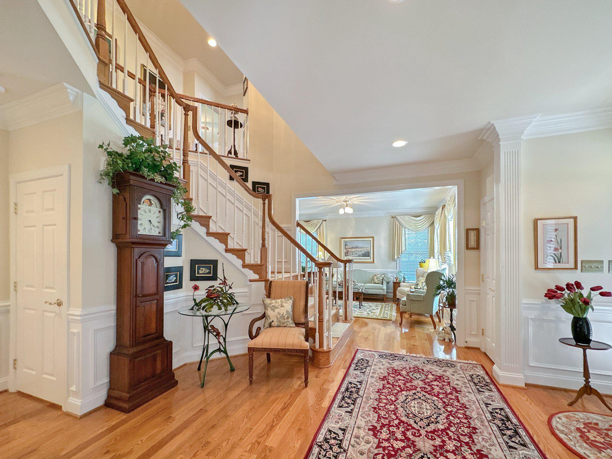 FARMINGTON VILLAGE - Residential