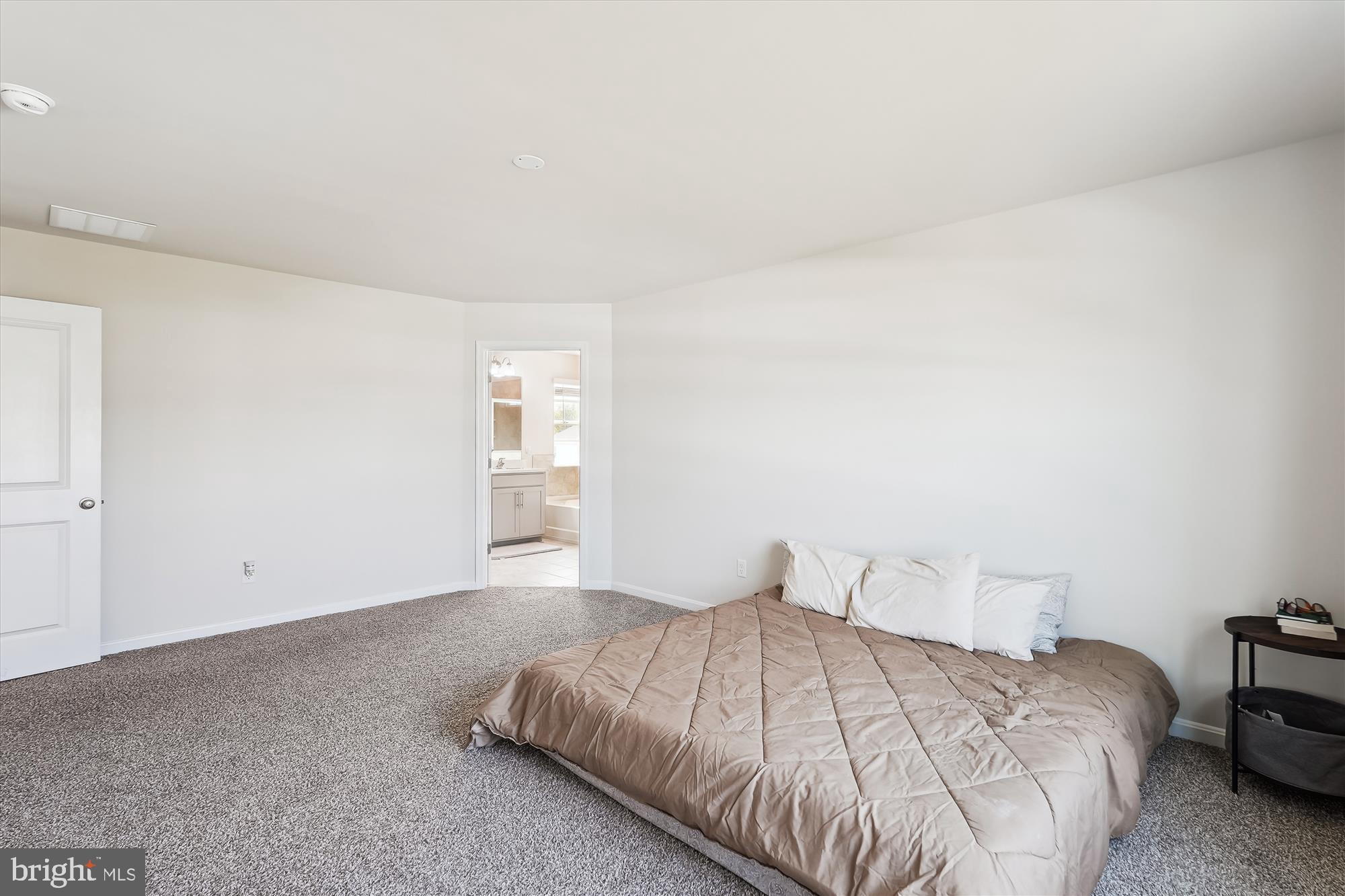 HERMITAGE - Residential