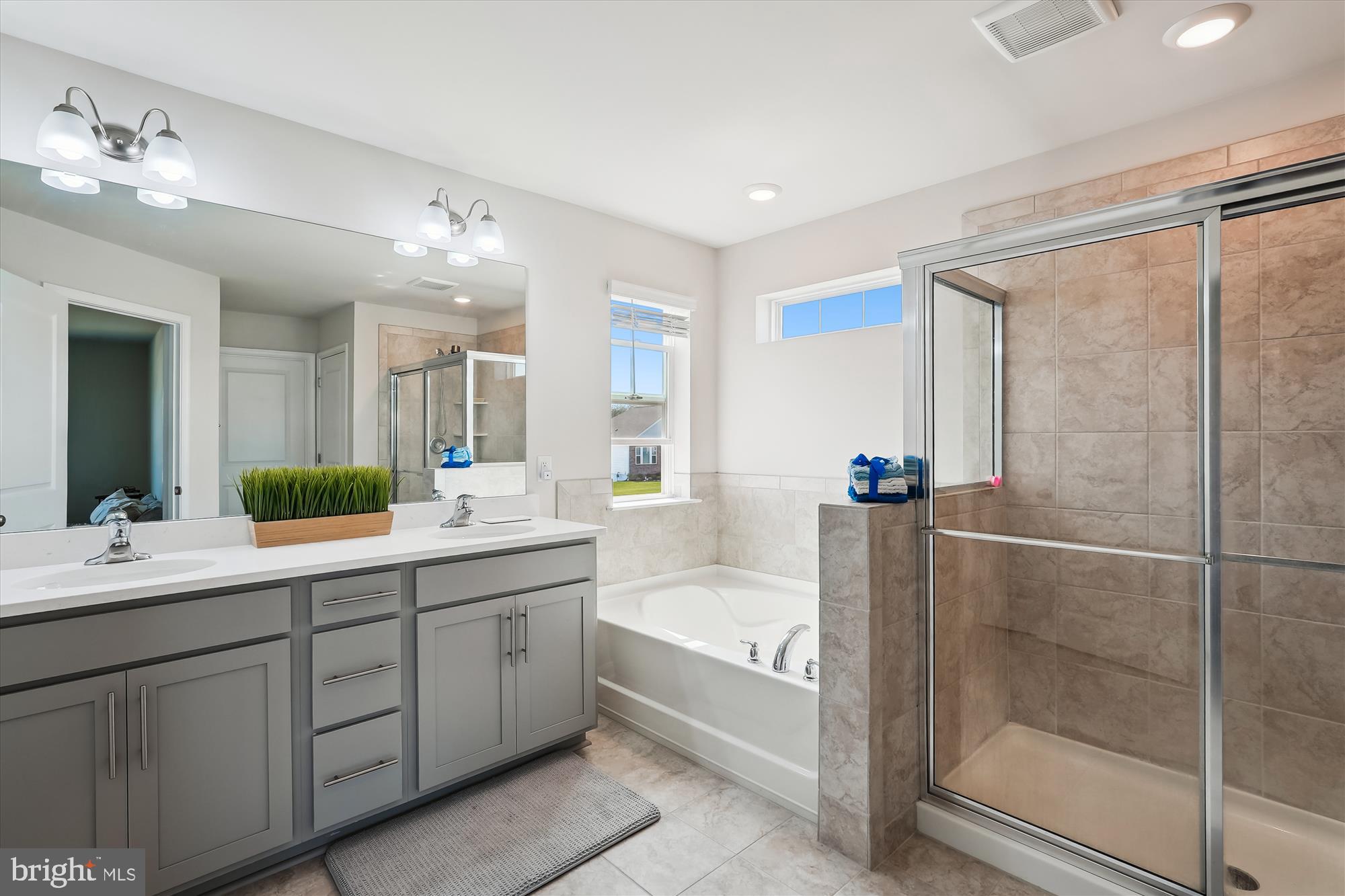 HERMITAGE - Residential