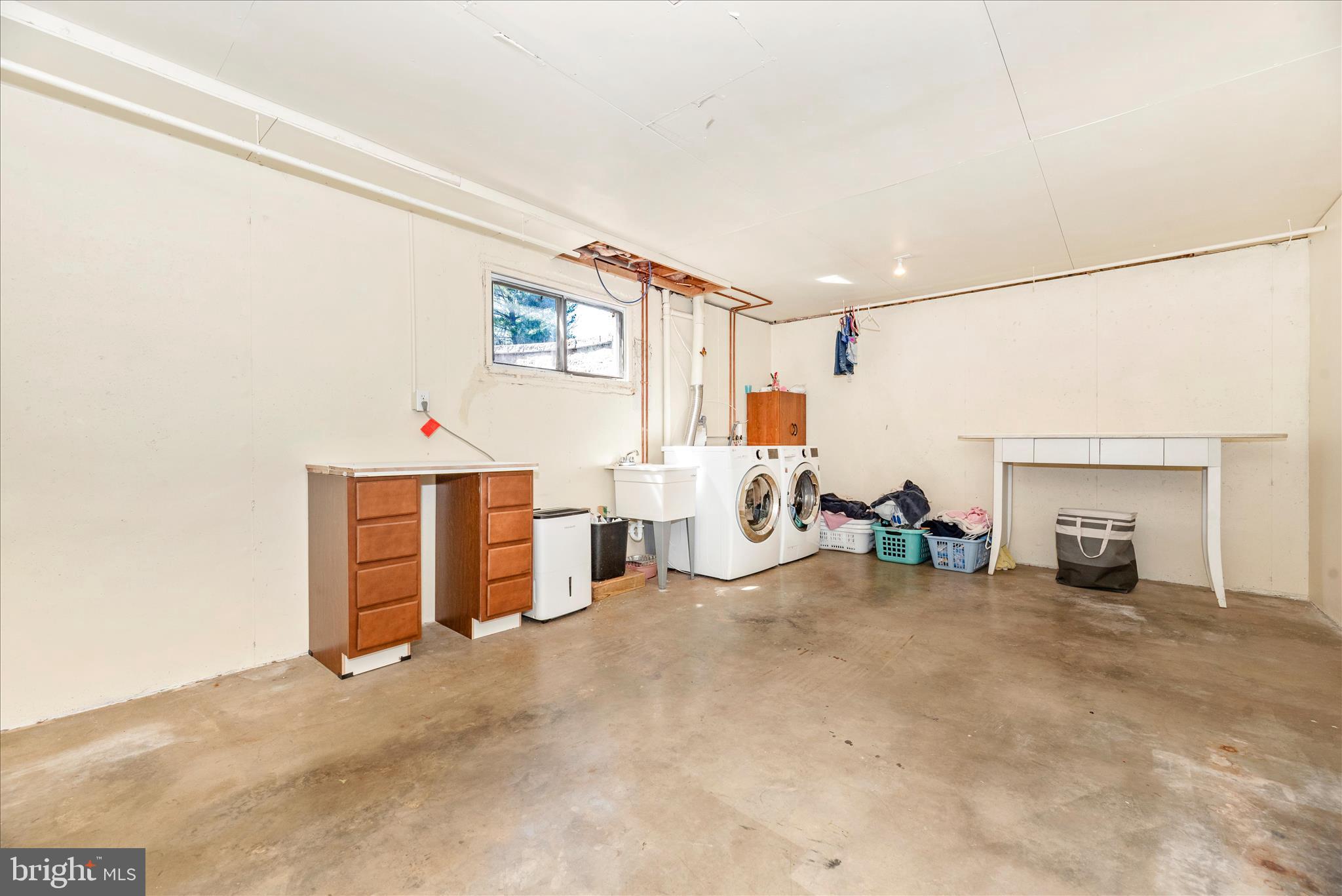 LOCH HAVEN - Residential