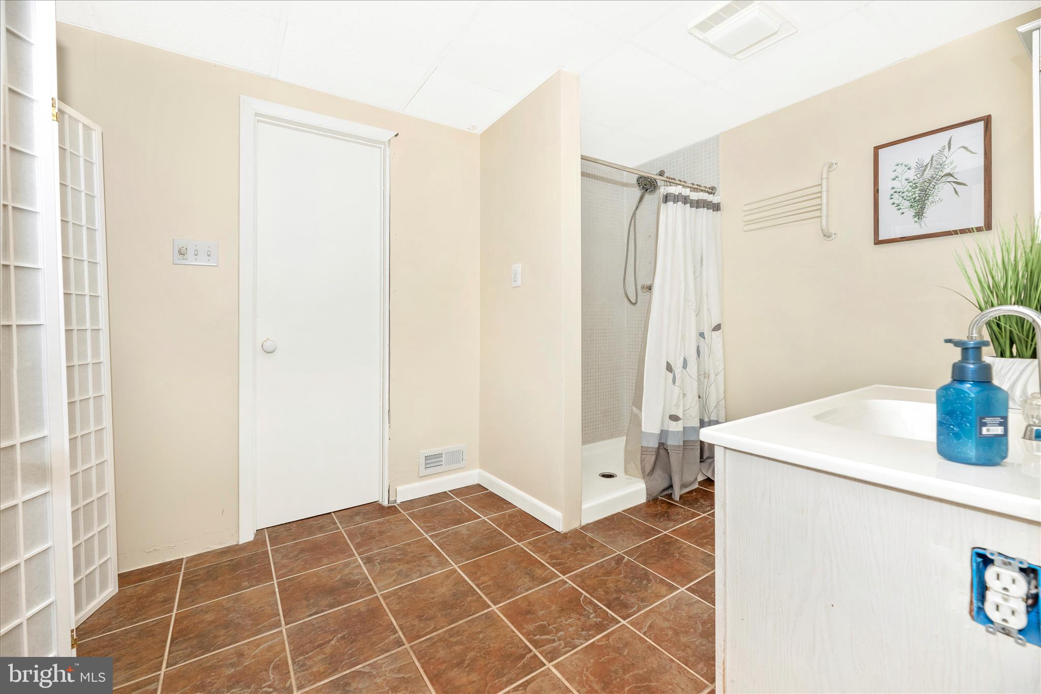 LOCH HAVEN - Residential