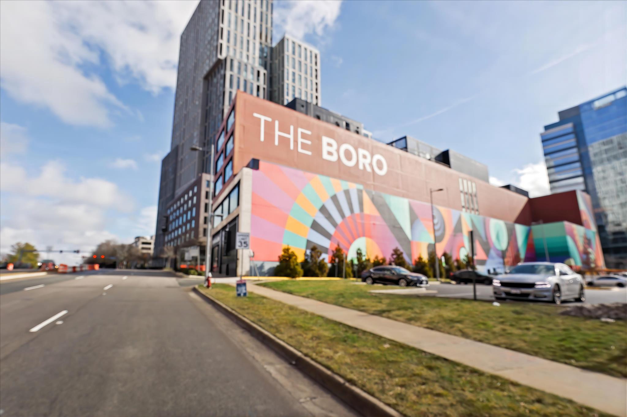 KINGS MANOR - Residential