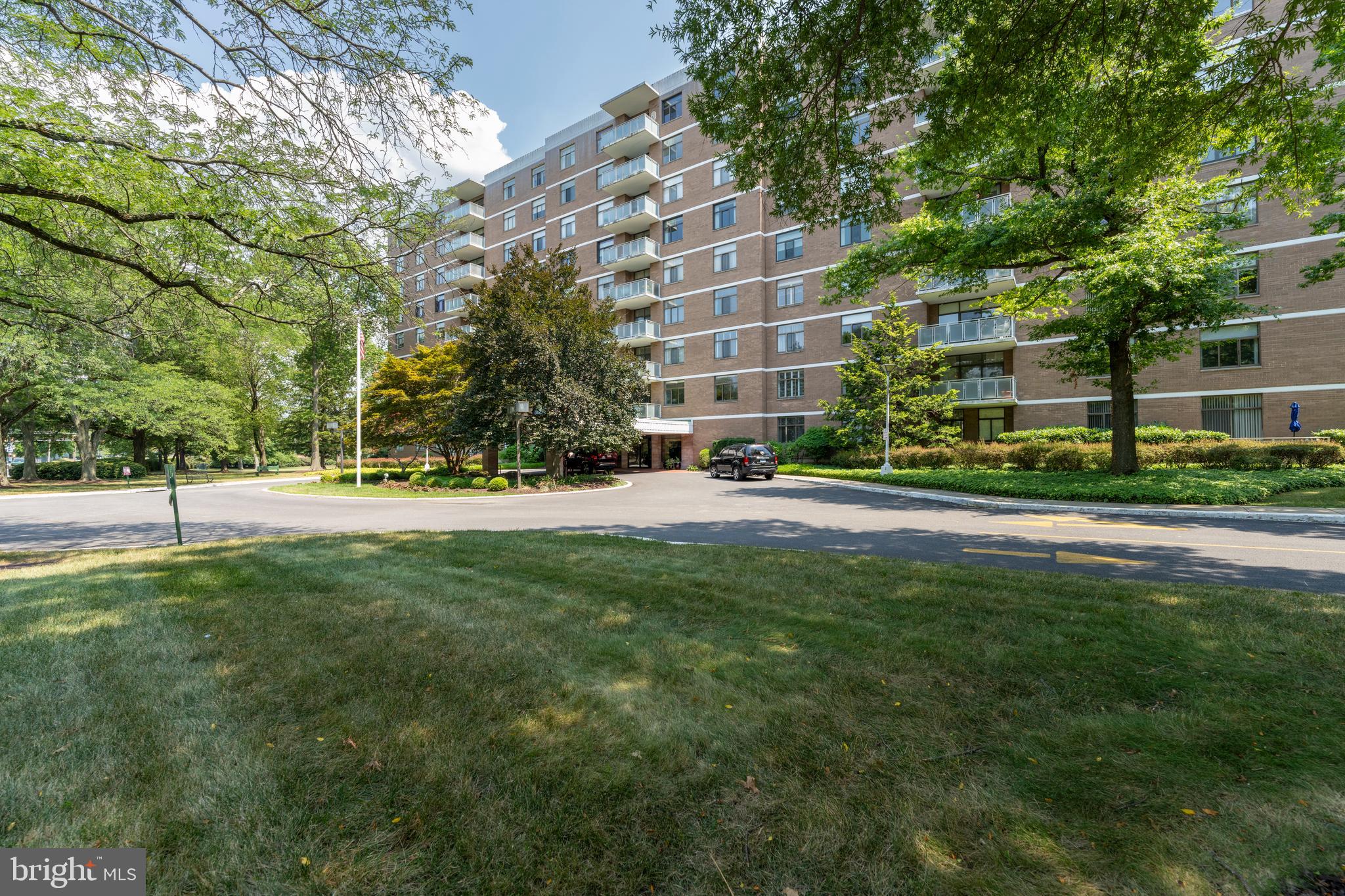 ONE SLADE - Residential