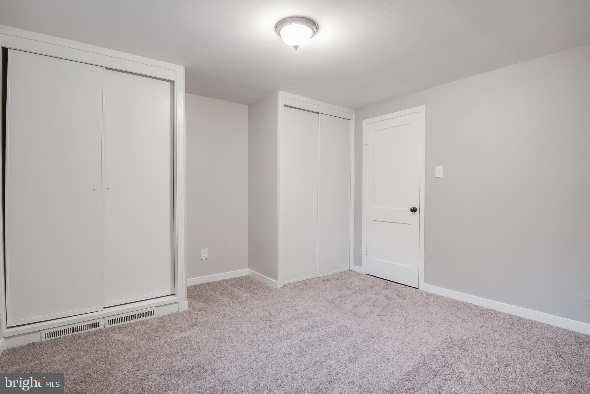 KIRBY HILL - Residential