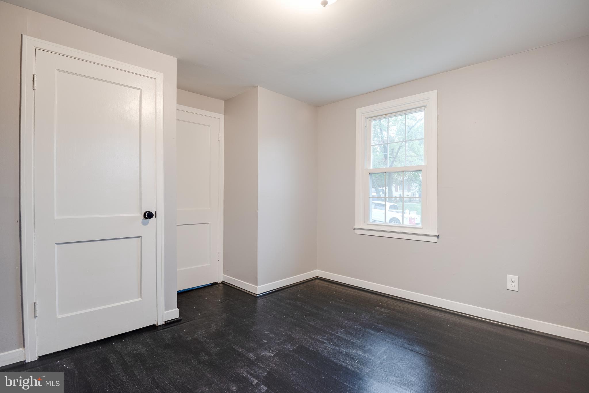 KIRBY HILL - Residential