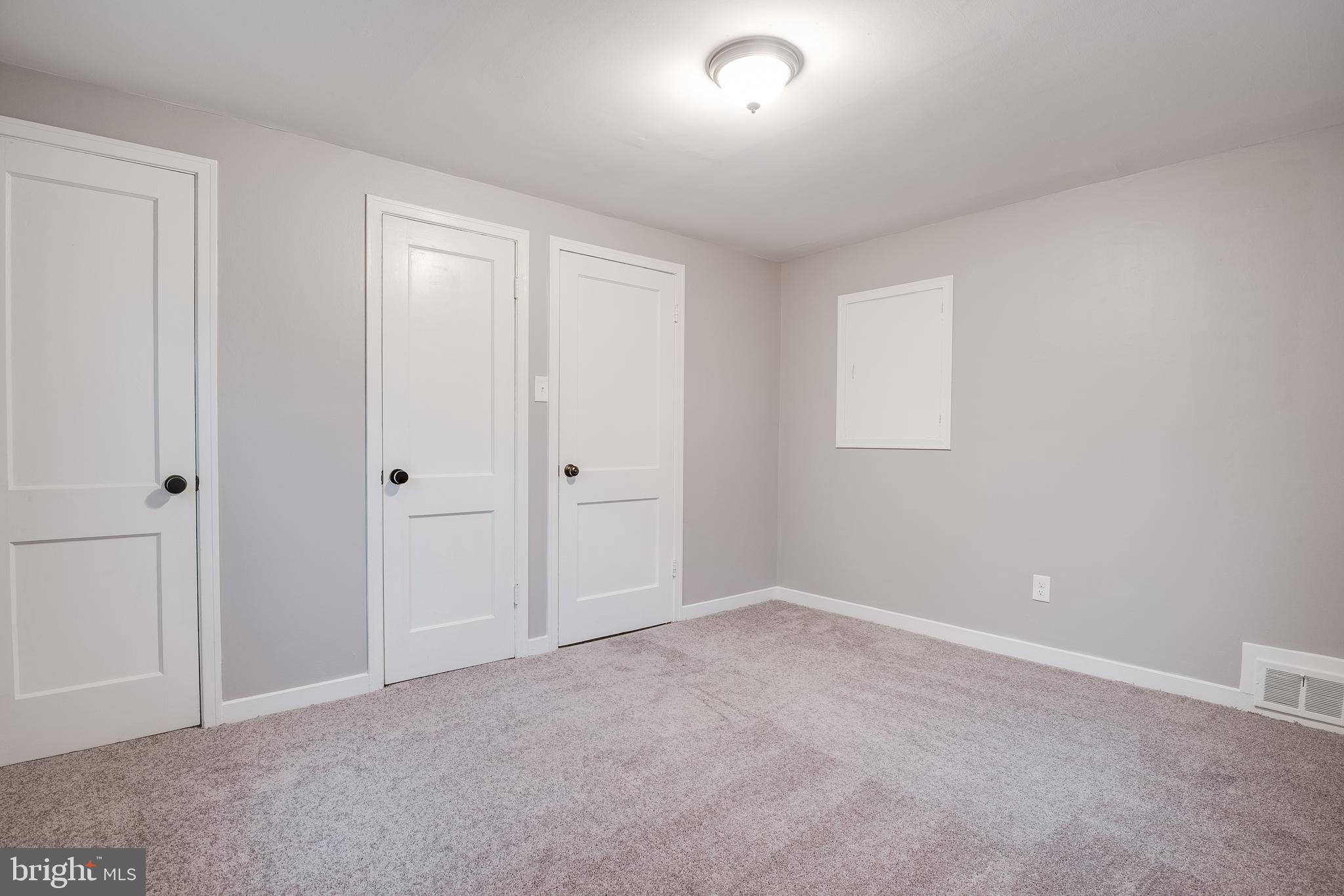 KIRBY HILL - Residential