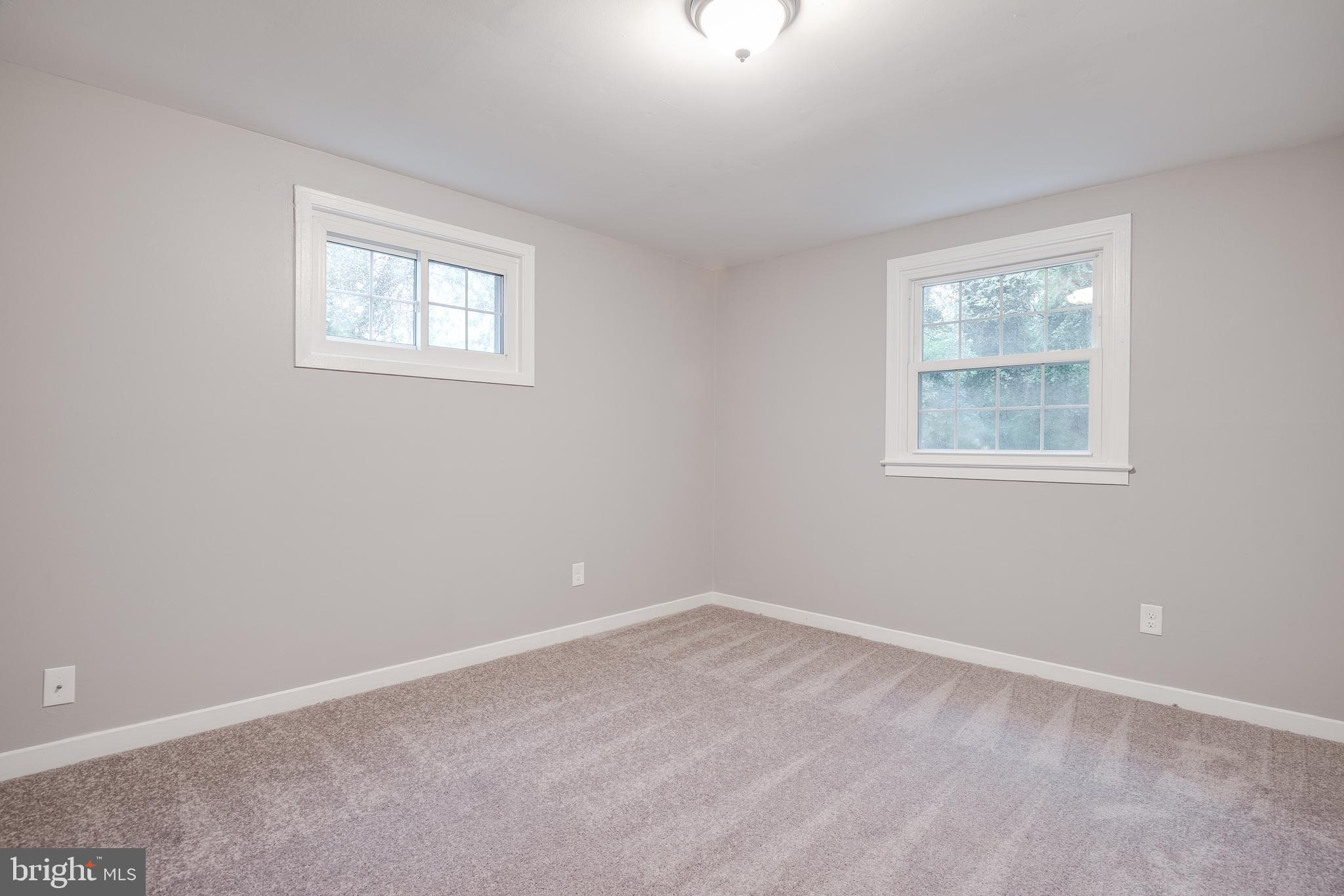 KIRBY HILL - Residential