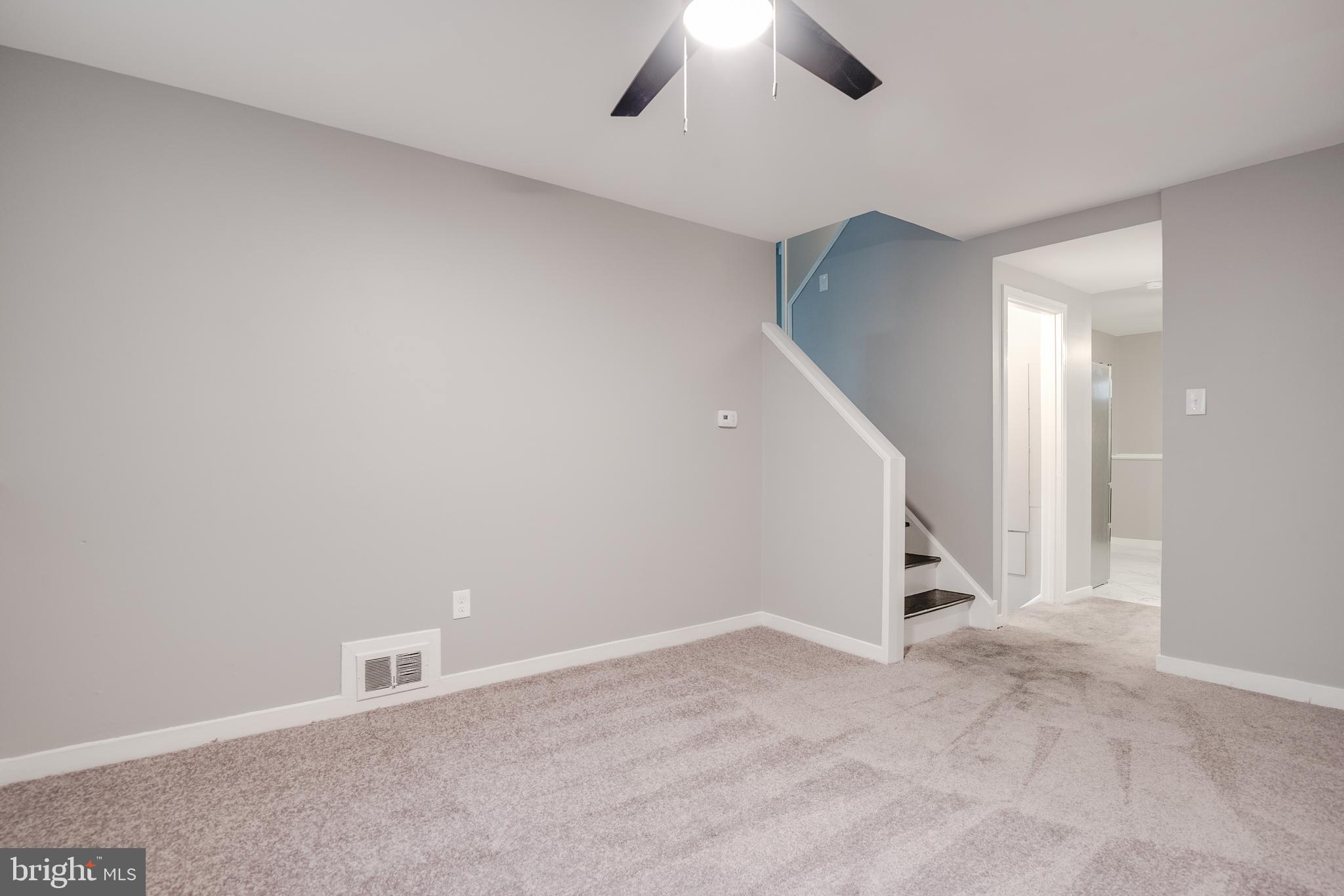 KIRBY HILL - Residential