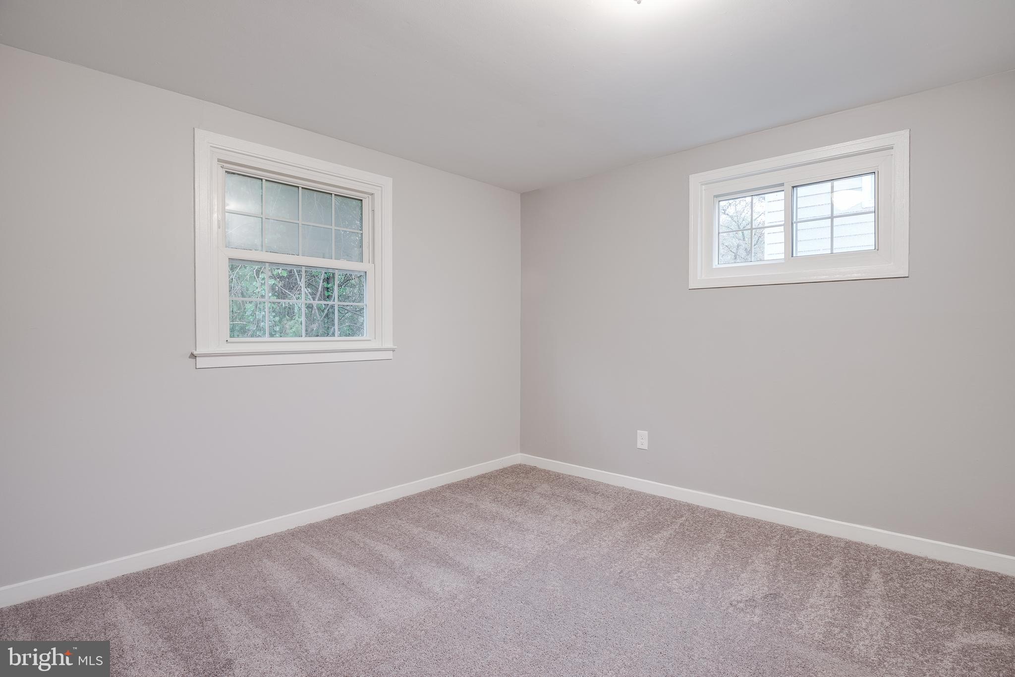 KIRBY HILL - Residential