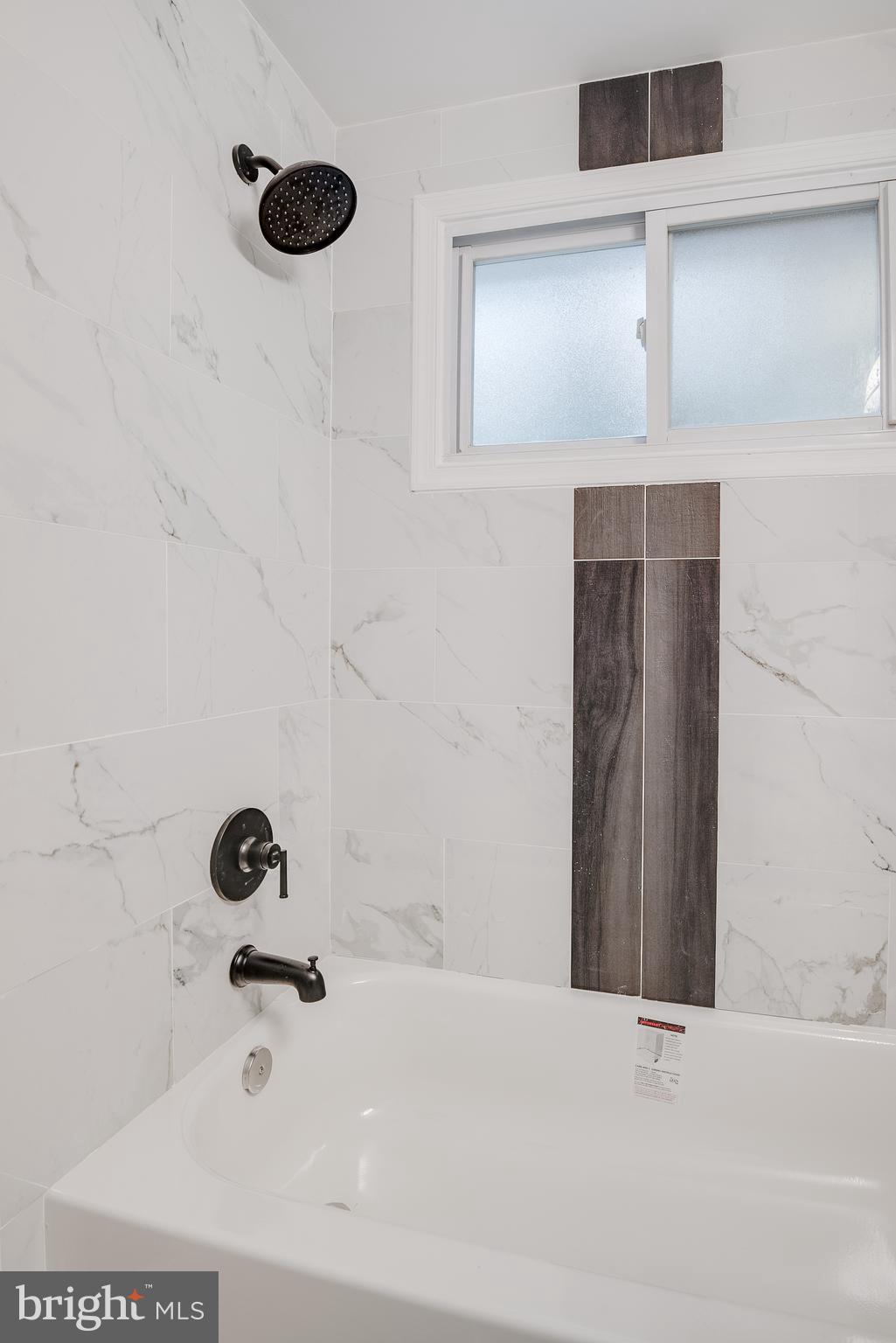 KIRBY HILL - Residential