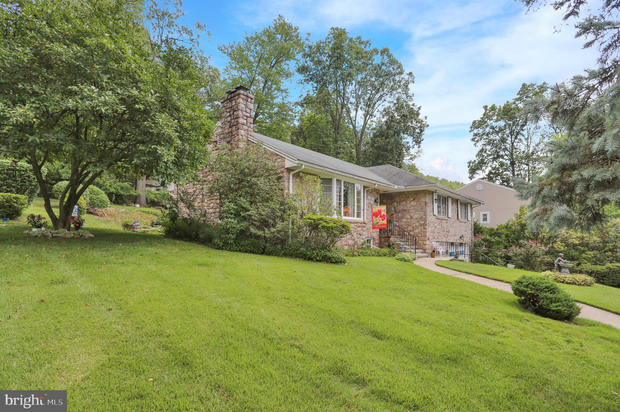1317 LORRAINE ROAD