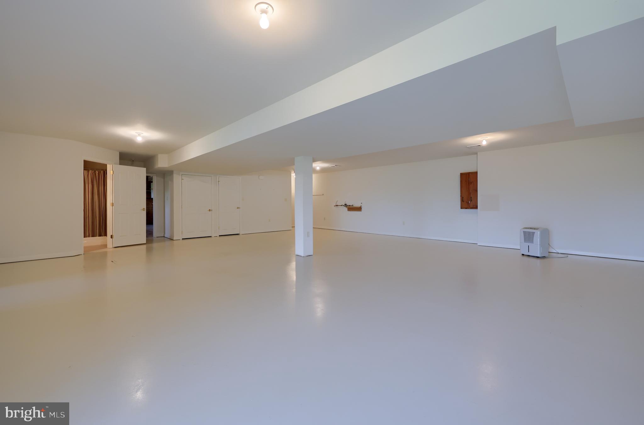 BROOKSHIRE - Residential