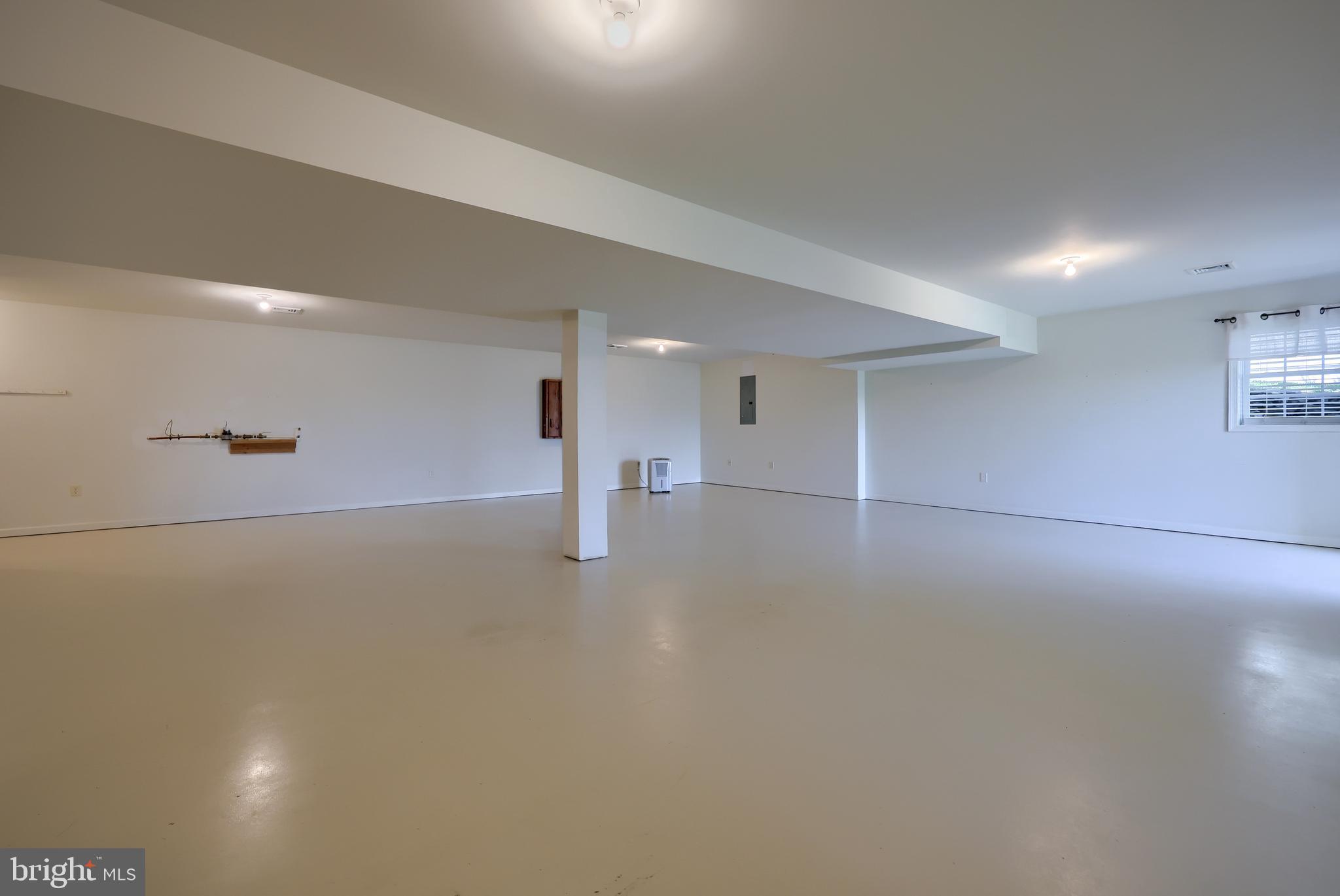 BROOKSHIRE - Residential