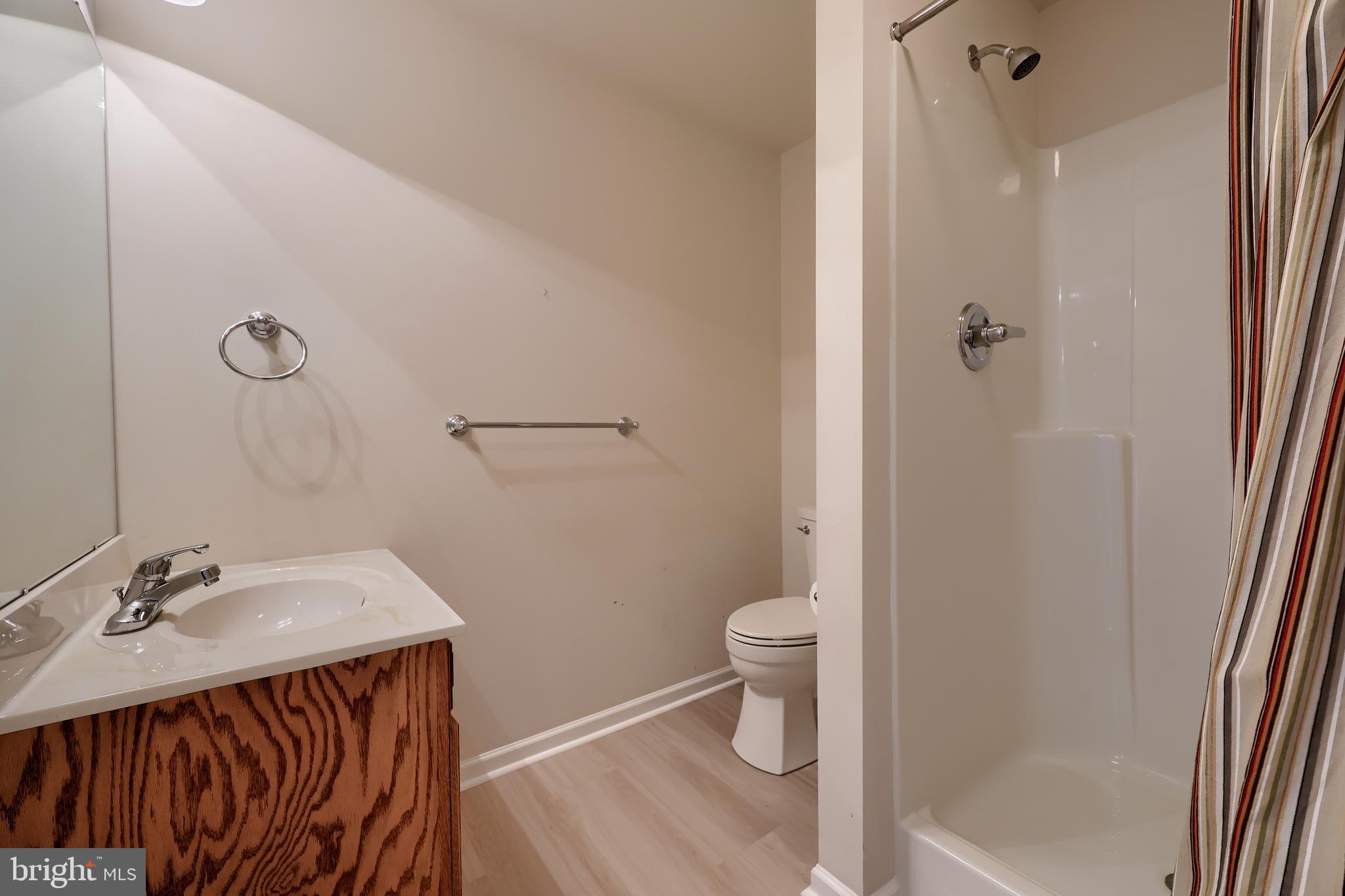 BROOKSHIRE - Residential