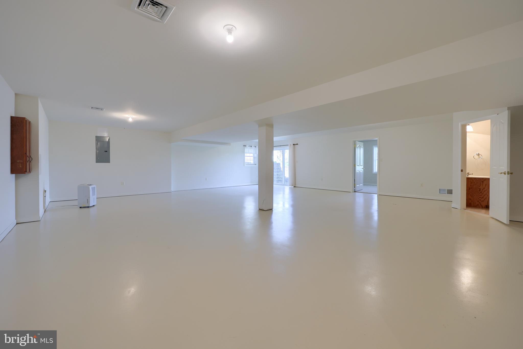 BROOKSHIRE - Residential