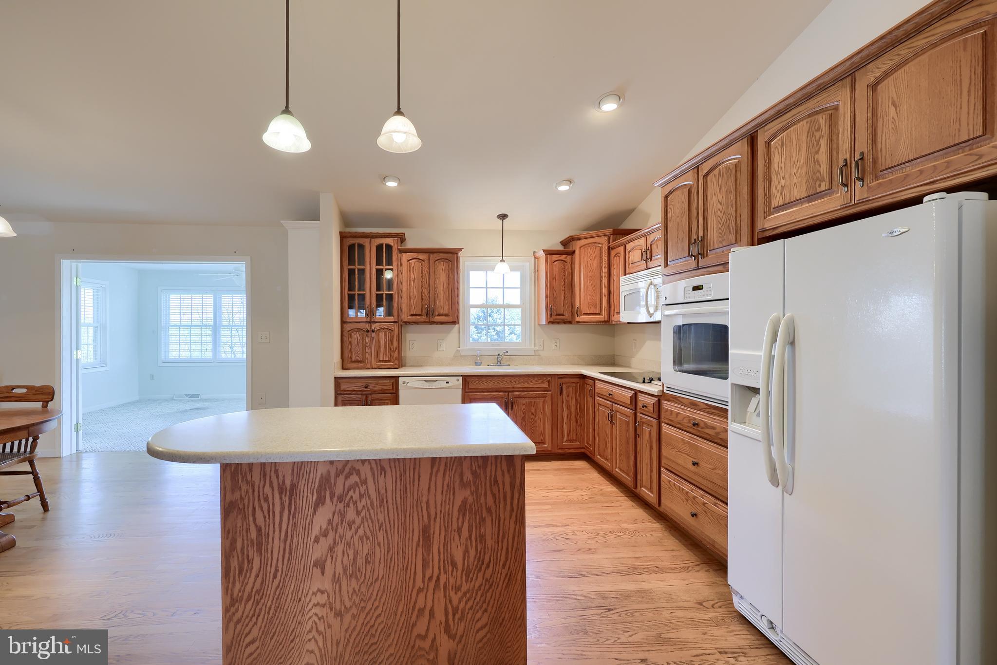 BROOKSHIRE - Residential