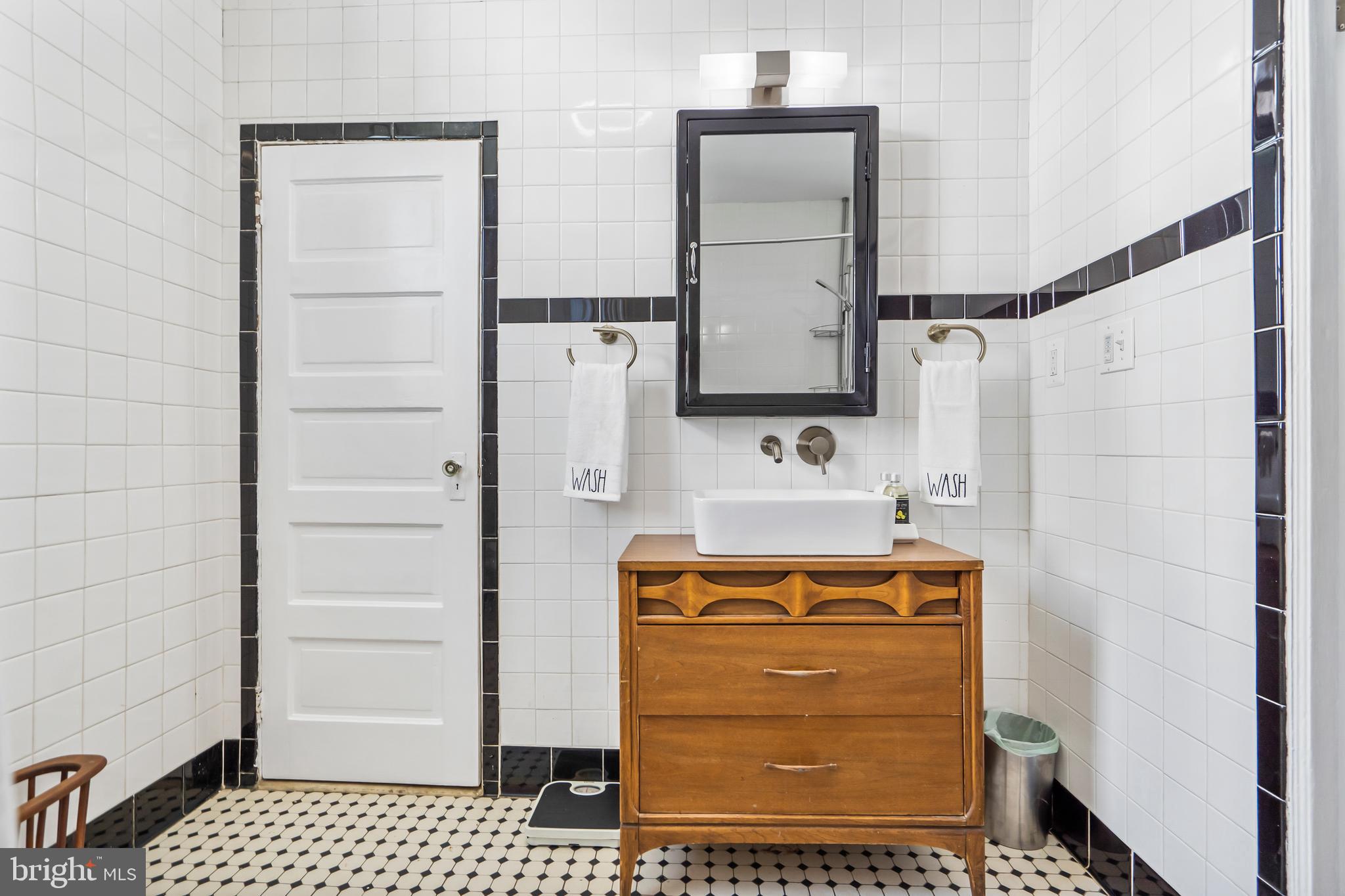 HAMILTON HEIGHTS - Residential