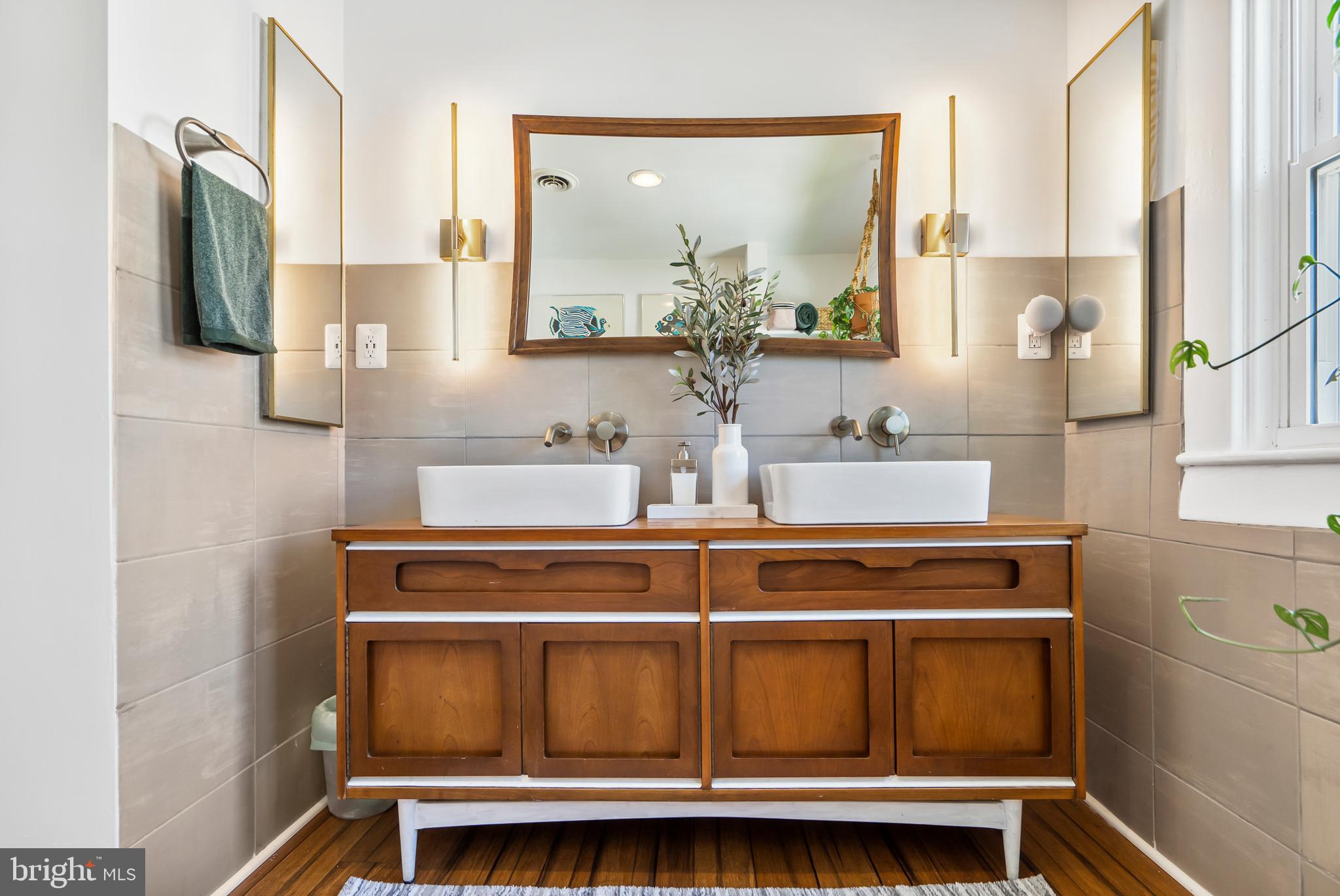 HAMILTON HEIGHTS - Residential