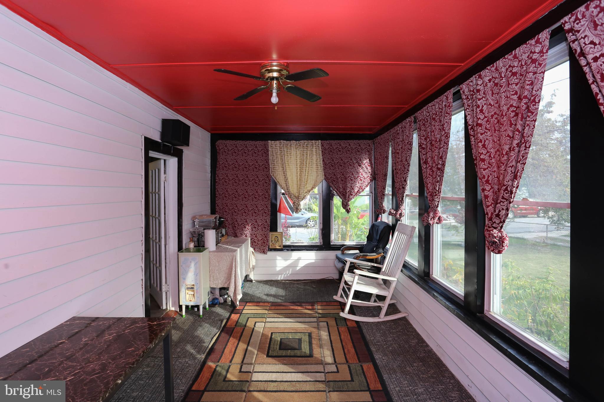 LORRAINE PARK - Residential