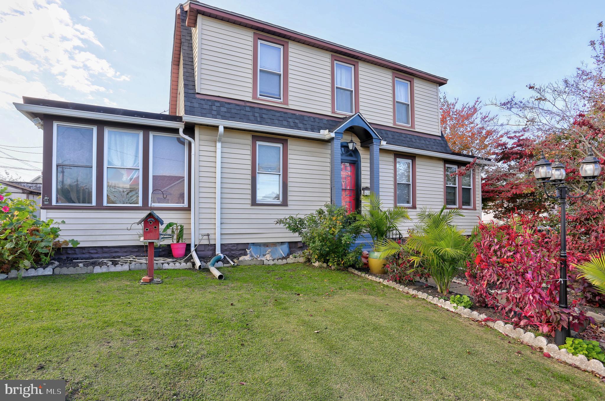 LORRAINE PARK - Residential