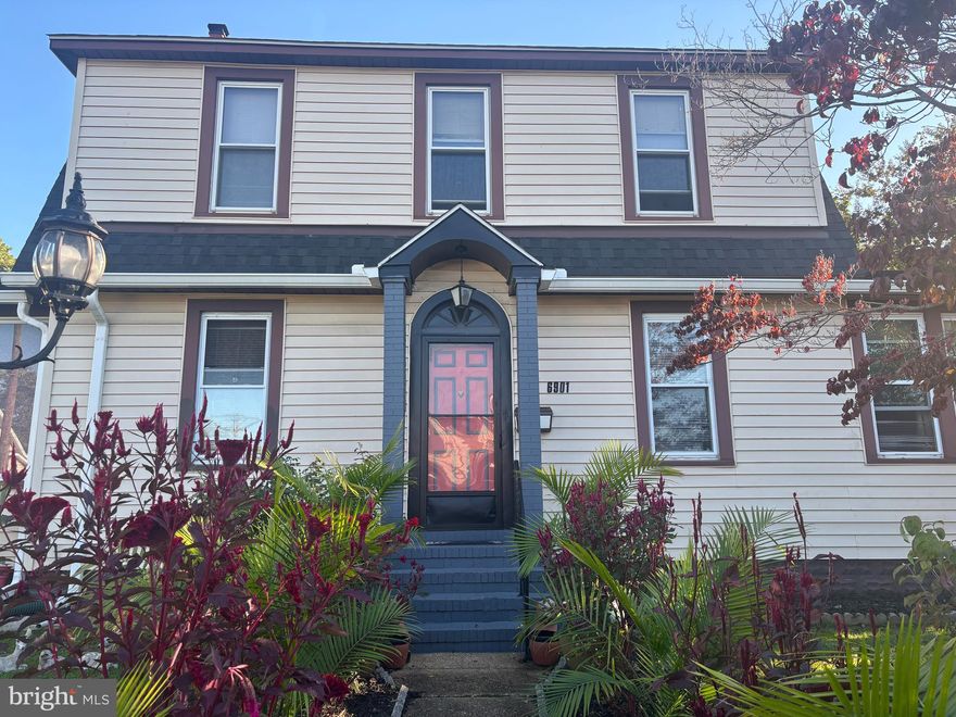 Welcome to this nice colonial home, a perfect blend of classic charm and modern convenience.. Step into the newly renovated kitchen, the heart of the home, with new appliances, stylish cabinetry, and gleaming countertops that will inspire your culinary adventures. The exterior is equally impressive, with beautiful curb appeal and a well-maintained yard, perfect for outdoor activities or simply relaxing on a sunny day. Located in a desirable neighborhood, you’ll enjoy easy access to local amenities, schools, and shopping. The accessible handicap ramp on the side of the home is an added bonus!