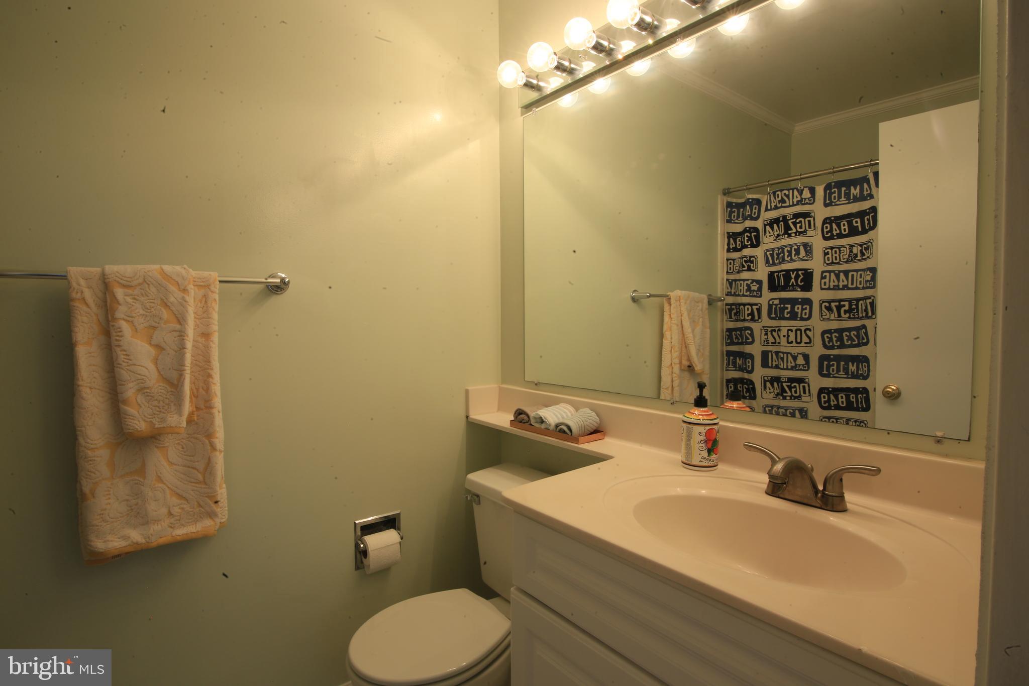 CENTREVILLE GREEN - Residential Lease