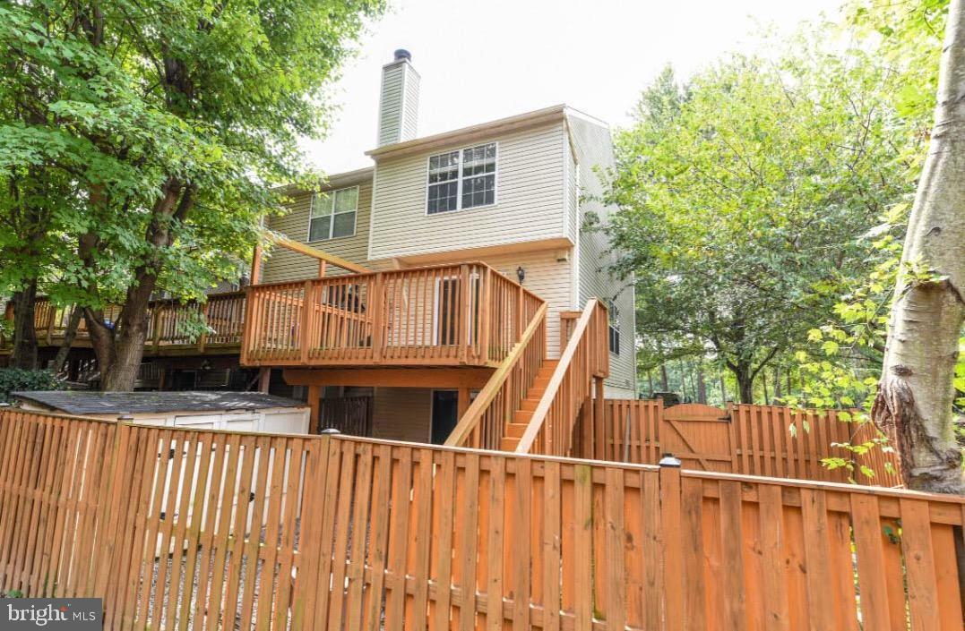 CENTREVILLE GREEN - Residential Lease