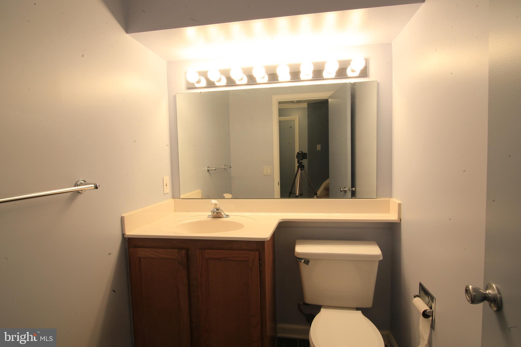 CENTREVILLE GREEN - Residential Lease