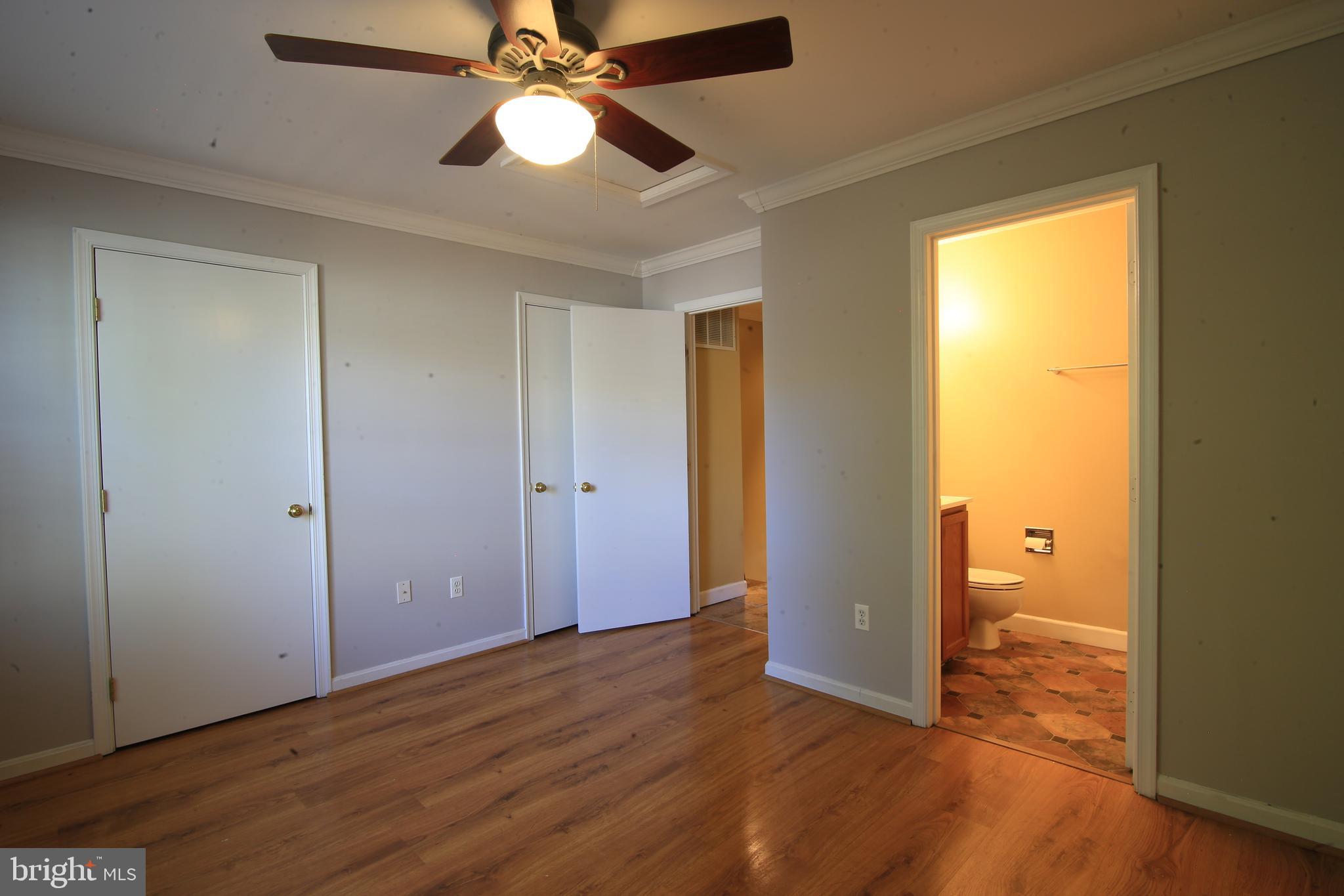 CENTREVILLE GREEN - Residential Lease