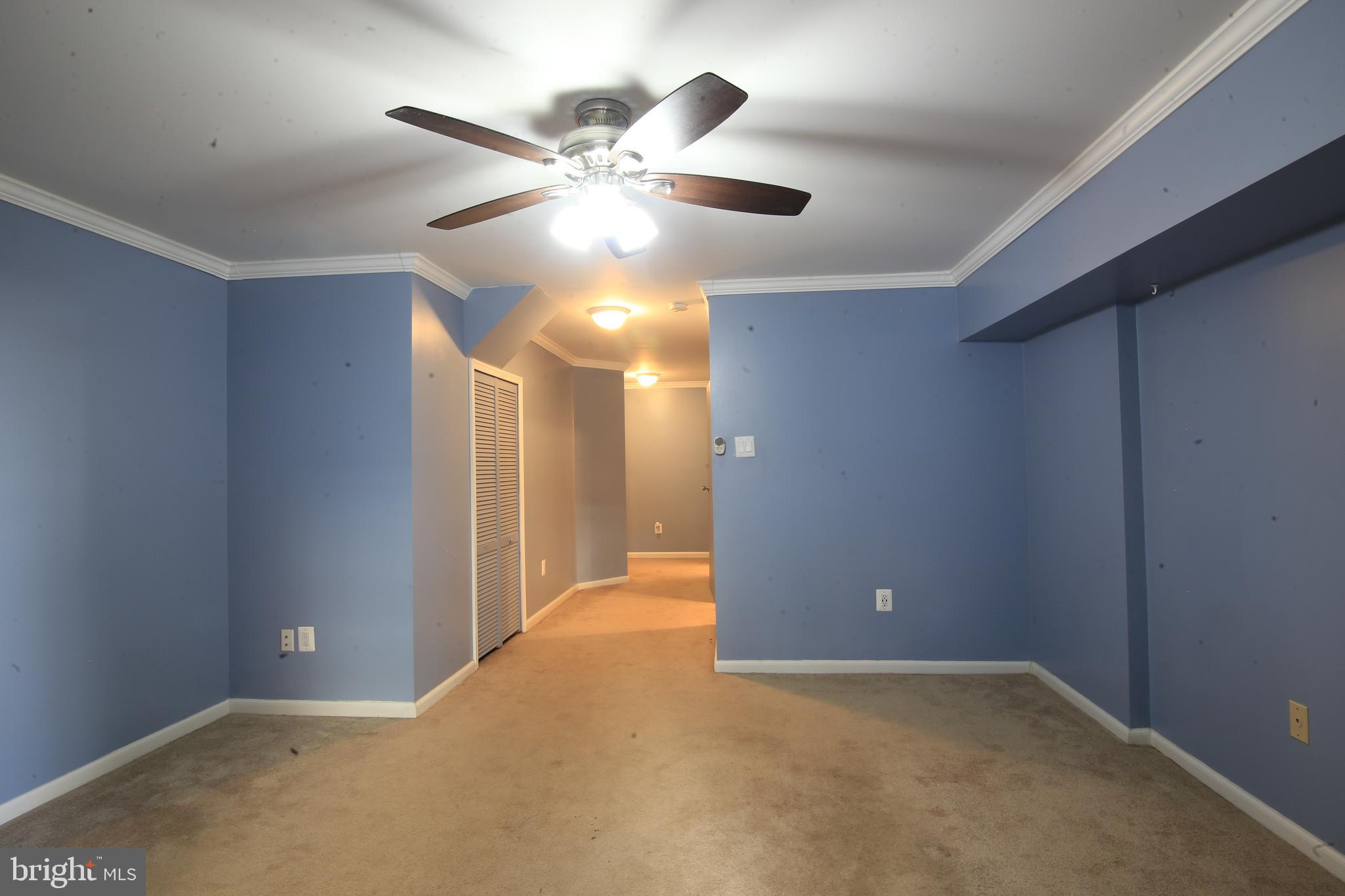 CENTREVILLE GREEN - Residential Lease