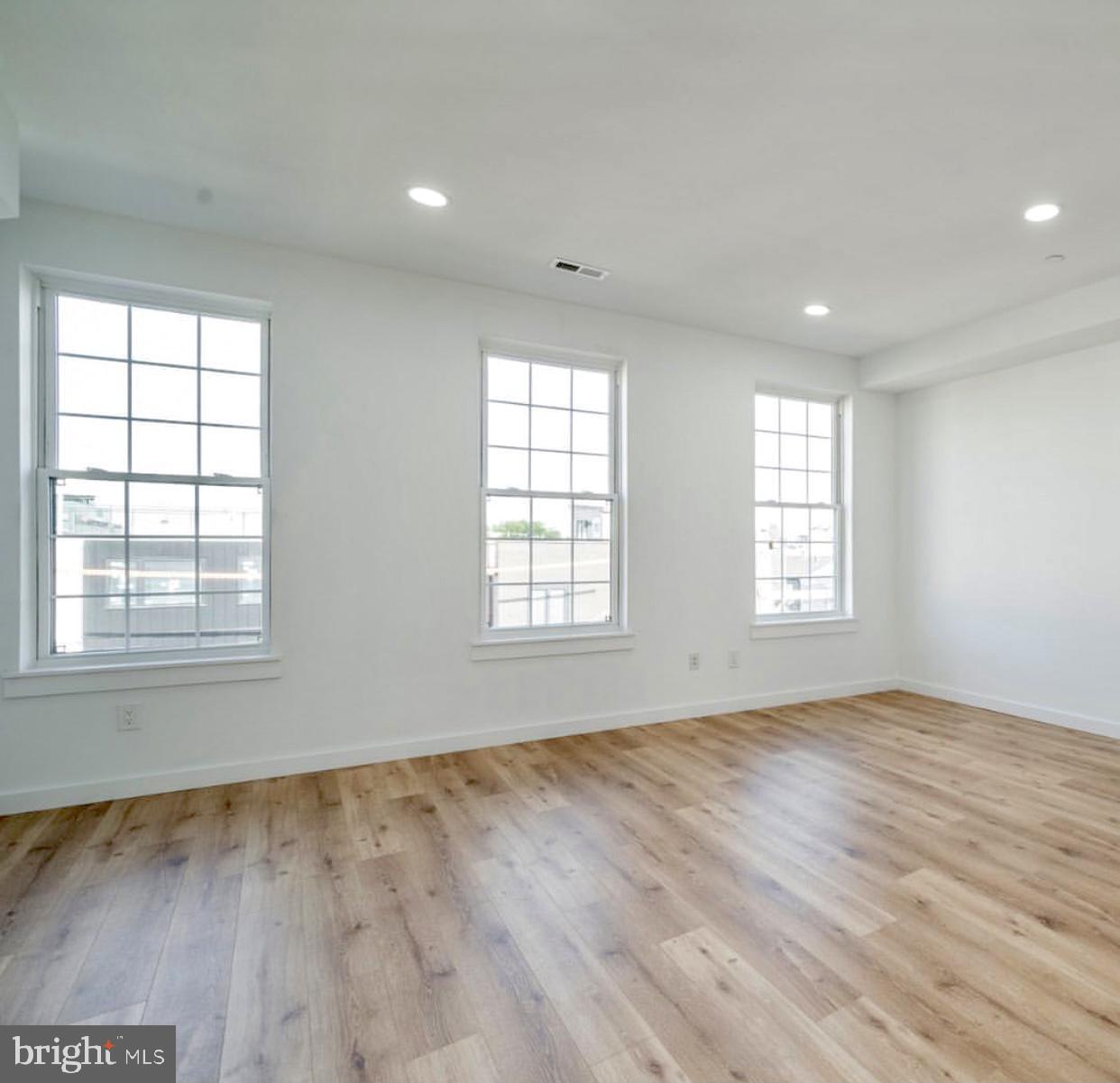 FISHTOWN - Residential Income