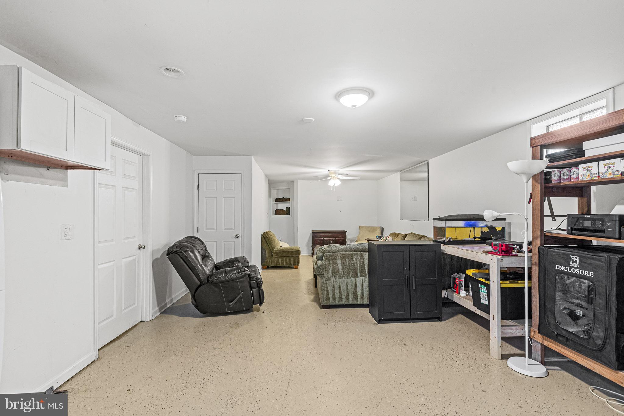 HICKORY HILLS - Residential