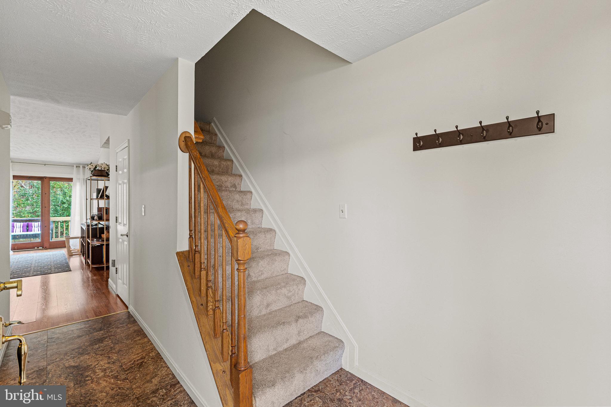 HICKORY HILLS - Residential