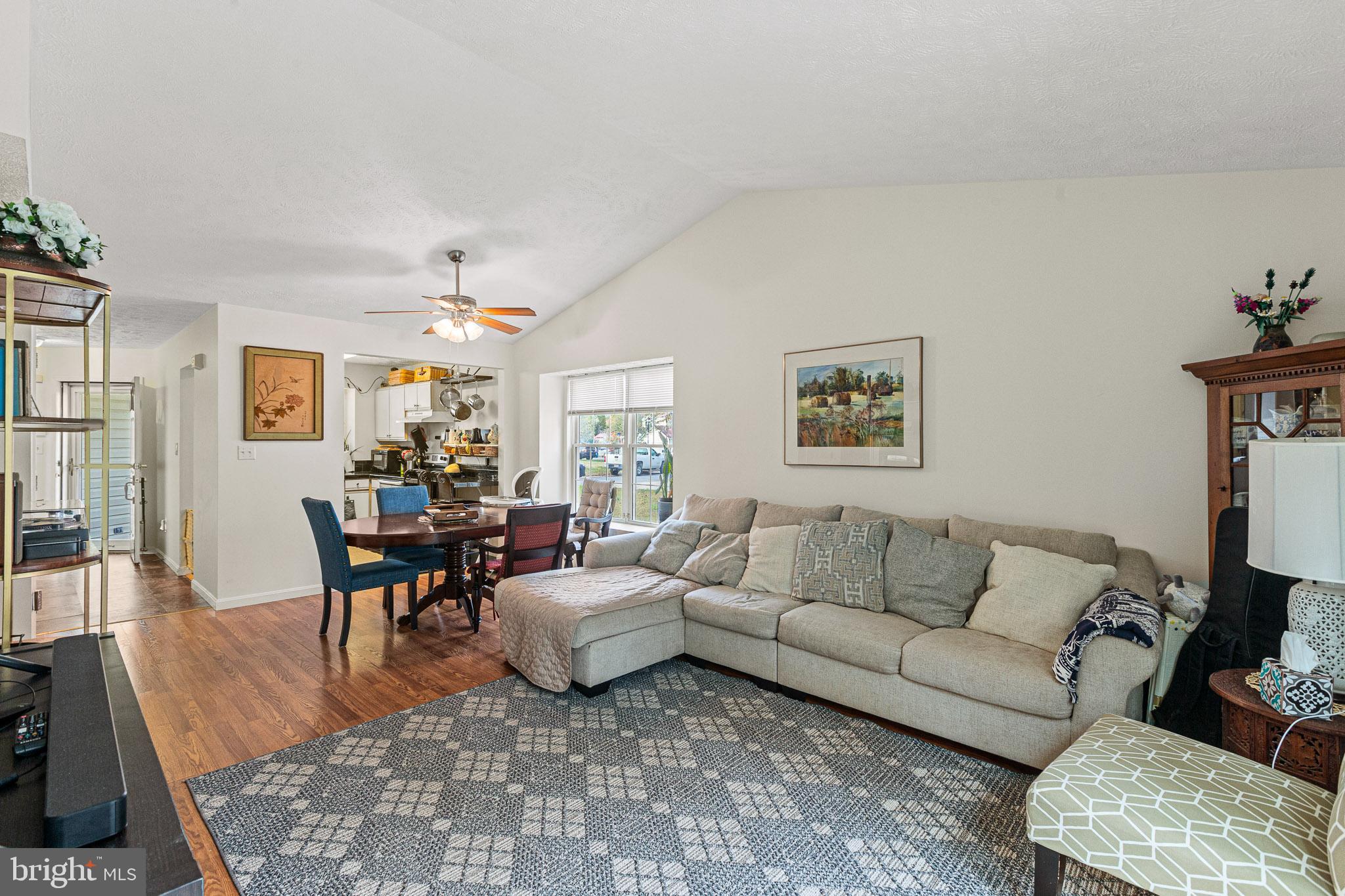 HICKORY HILLS - Residential