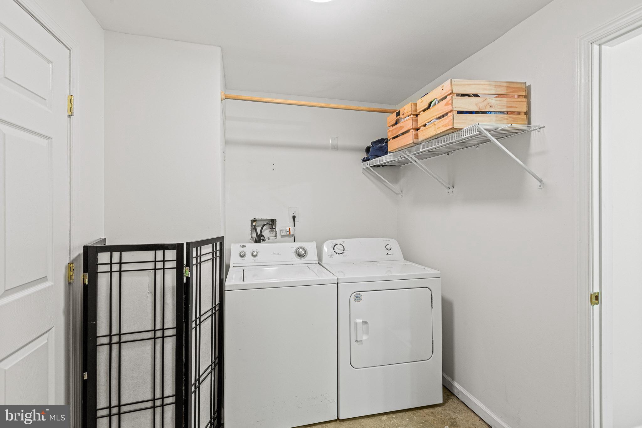 HICKORY HILLS - Residential