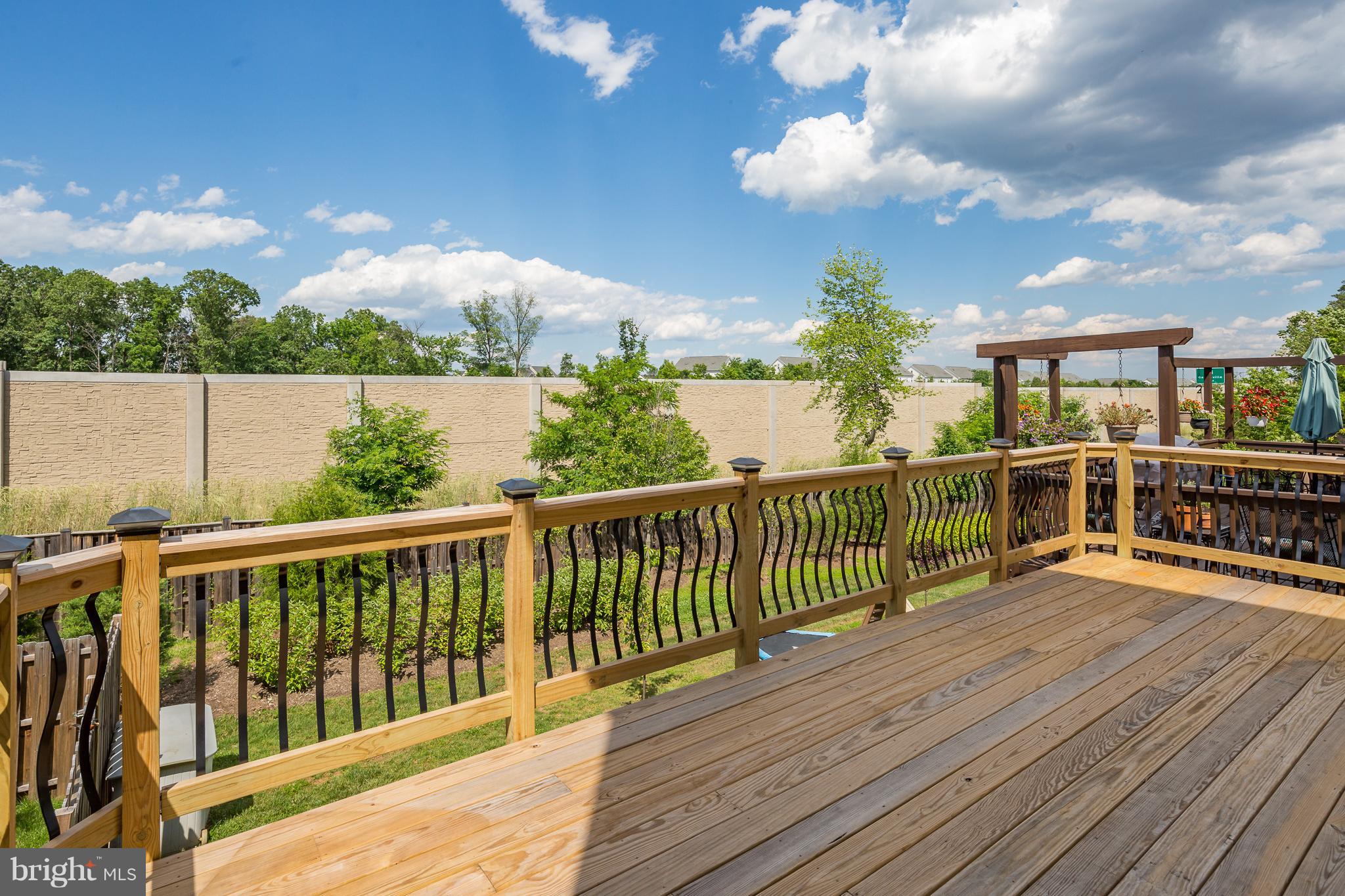 ALEXANDRAS KEEP - Residential