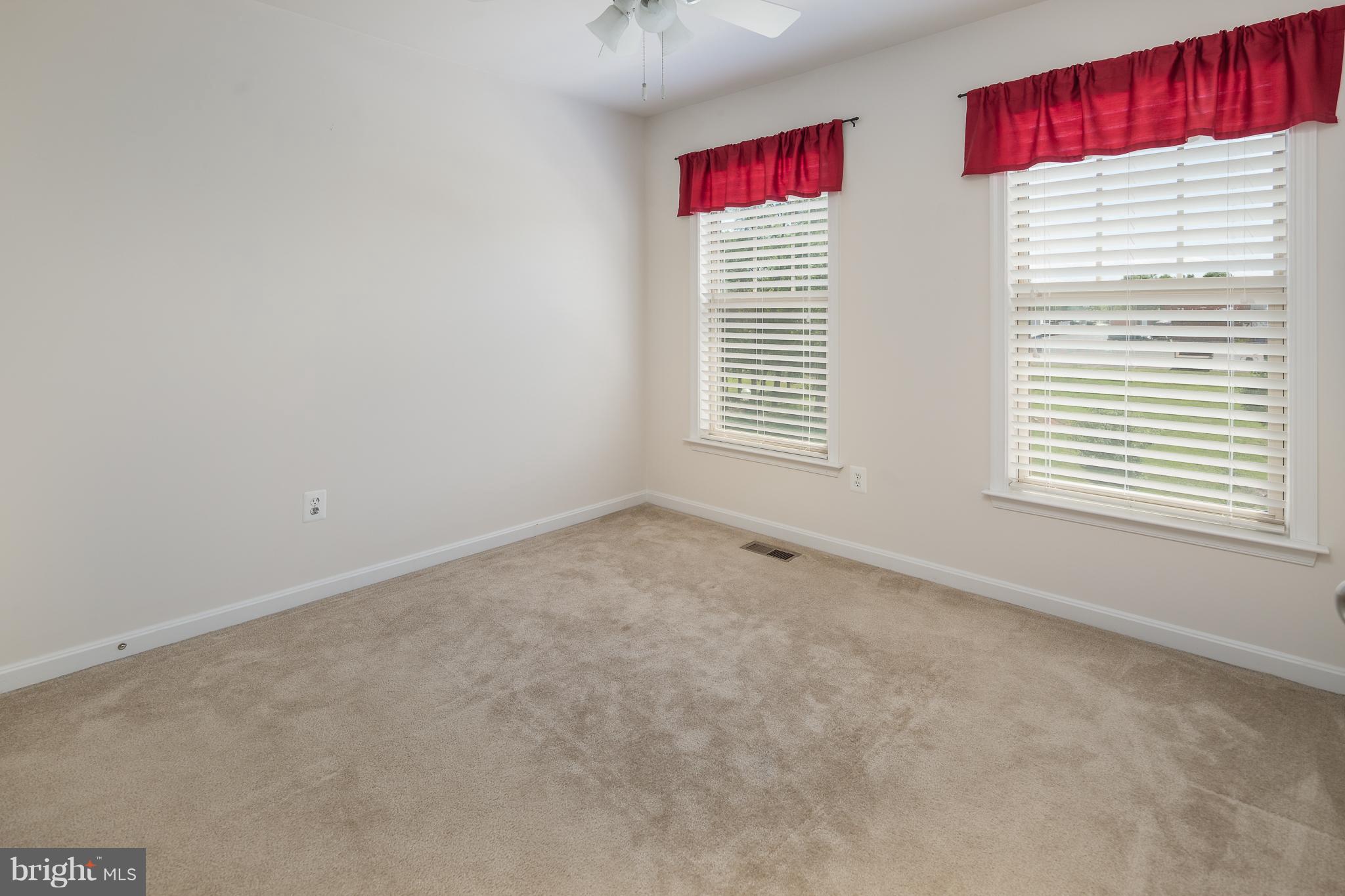 ALEXANDRAS KEEP - Residential