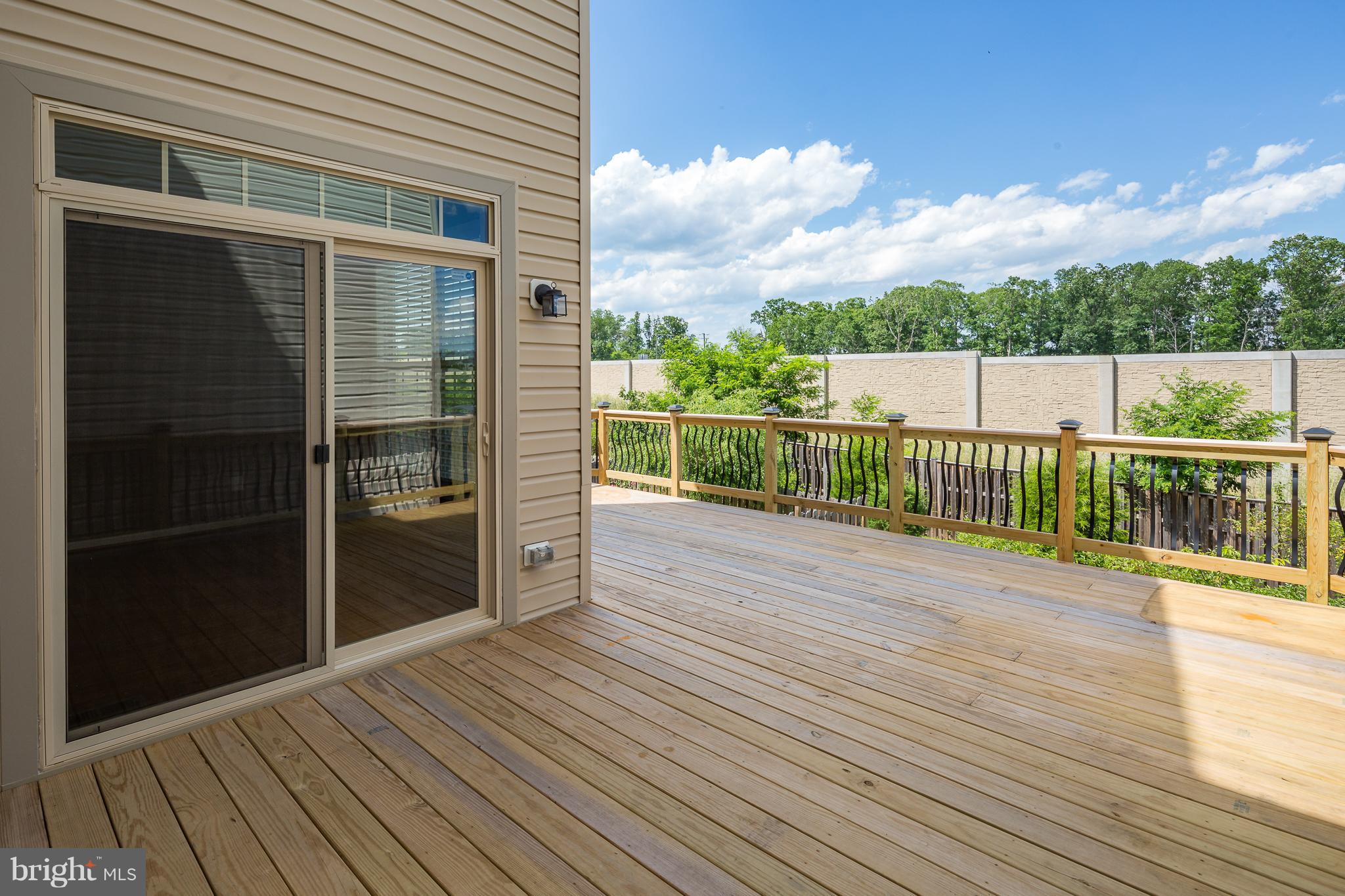 ALEXANDRAS KEEP - Residential