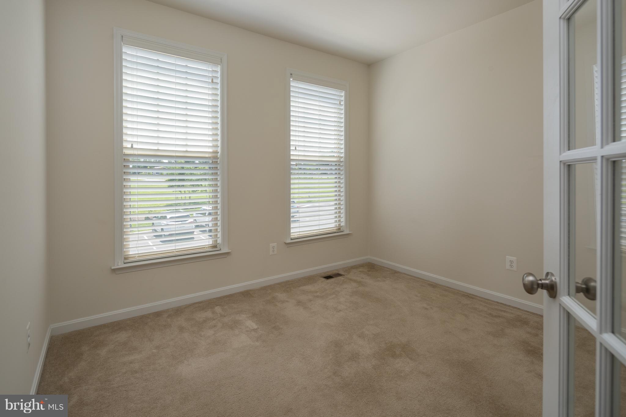 ALEXANDRAS KEEP - Residential