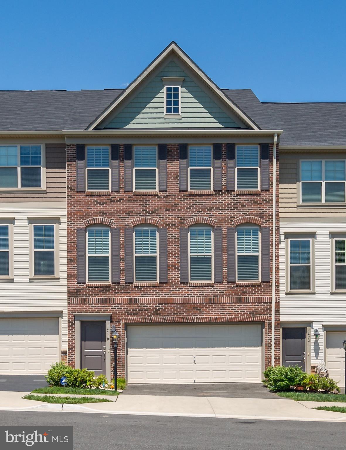 ALEXANDRAS KEEP - Residential