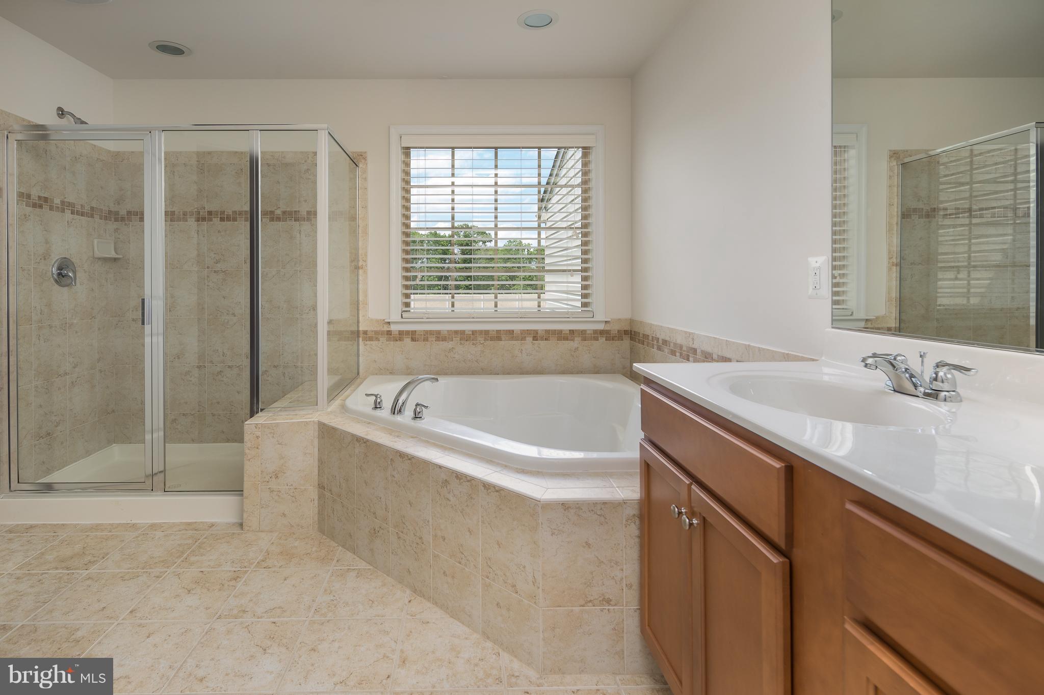 ALEXANDRAS KEEP - Residential