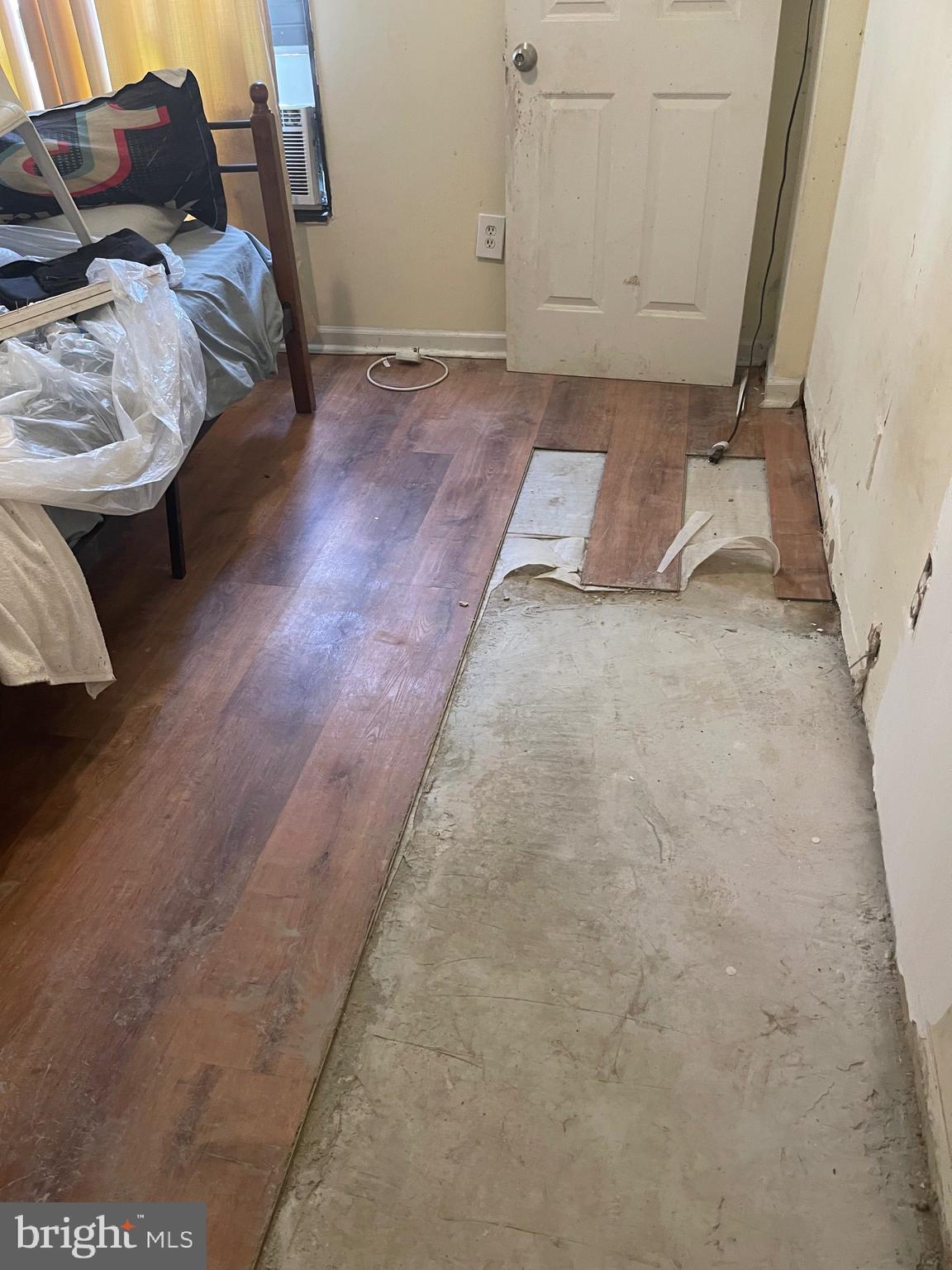 BEDFORD TOWNE CONDO - Residential