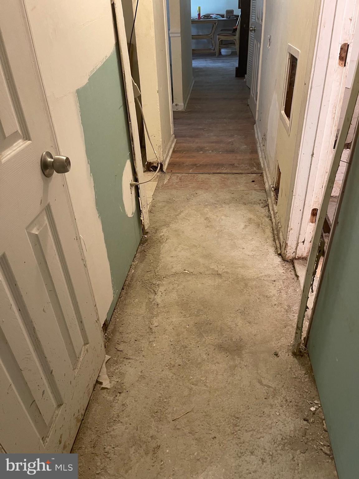 BEDFORD TOWNE CONDO - Residential