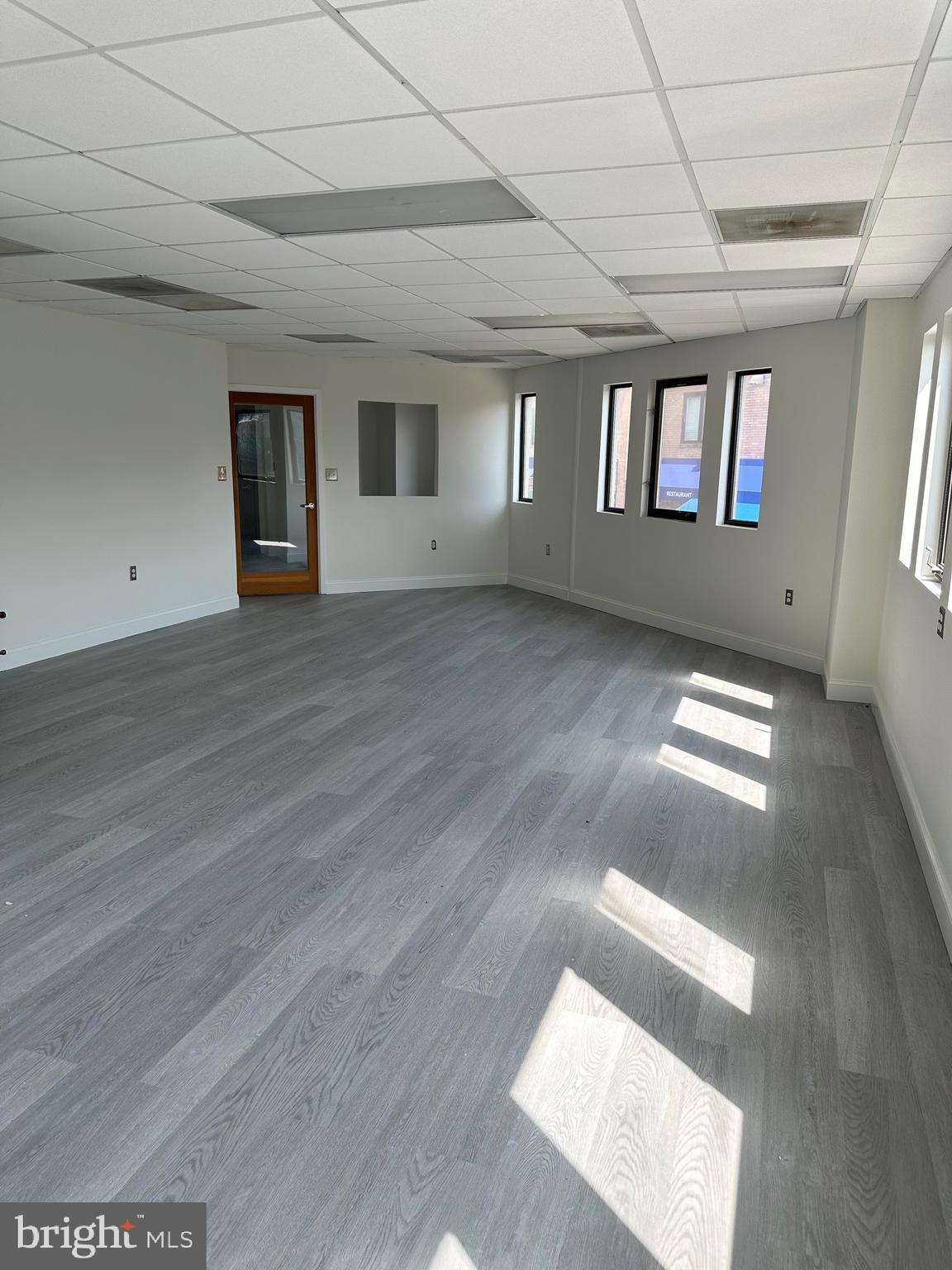 4434 MACARTHUR BOULEVARD NW 202