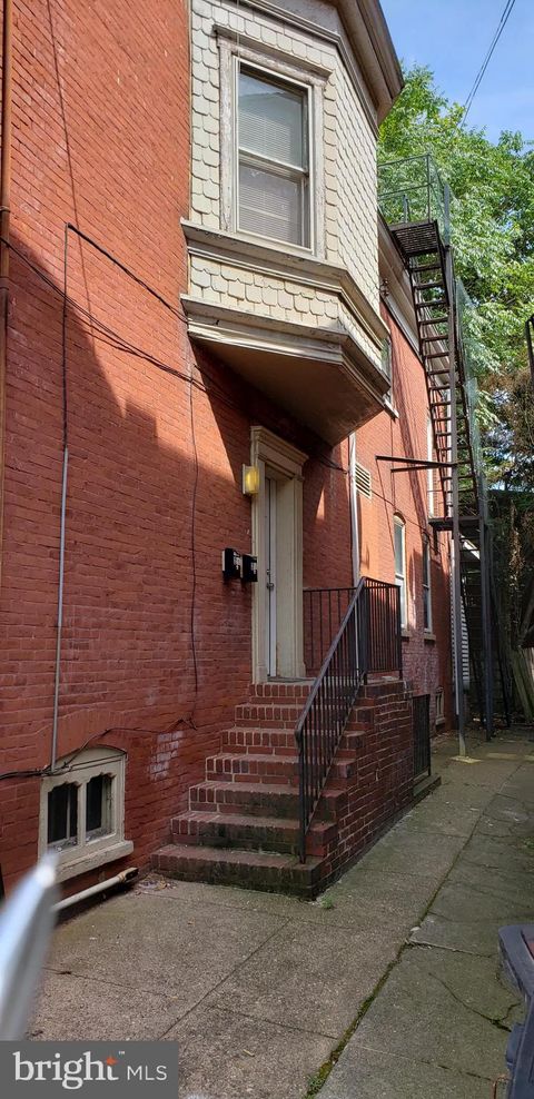 Condo For Rent - 2118 N Washington Street #2<br/> WILMINGTON, DE 19802